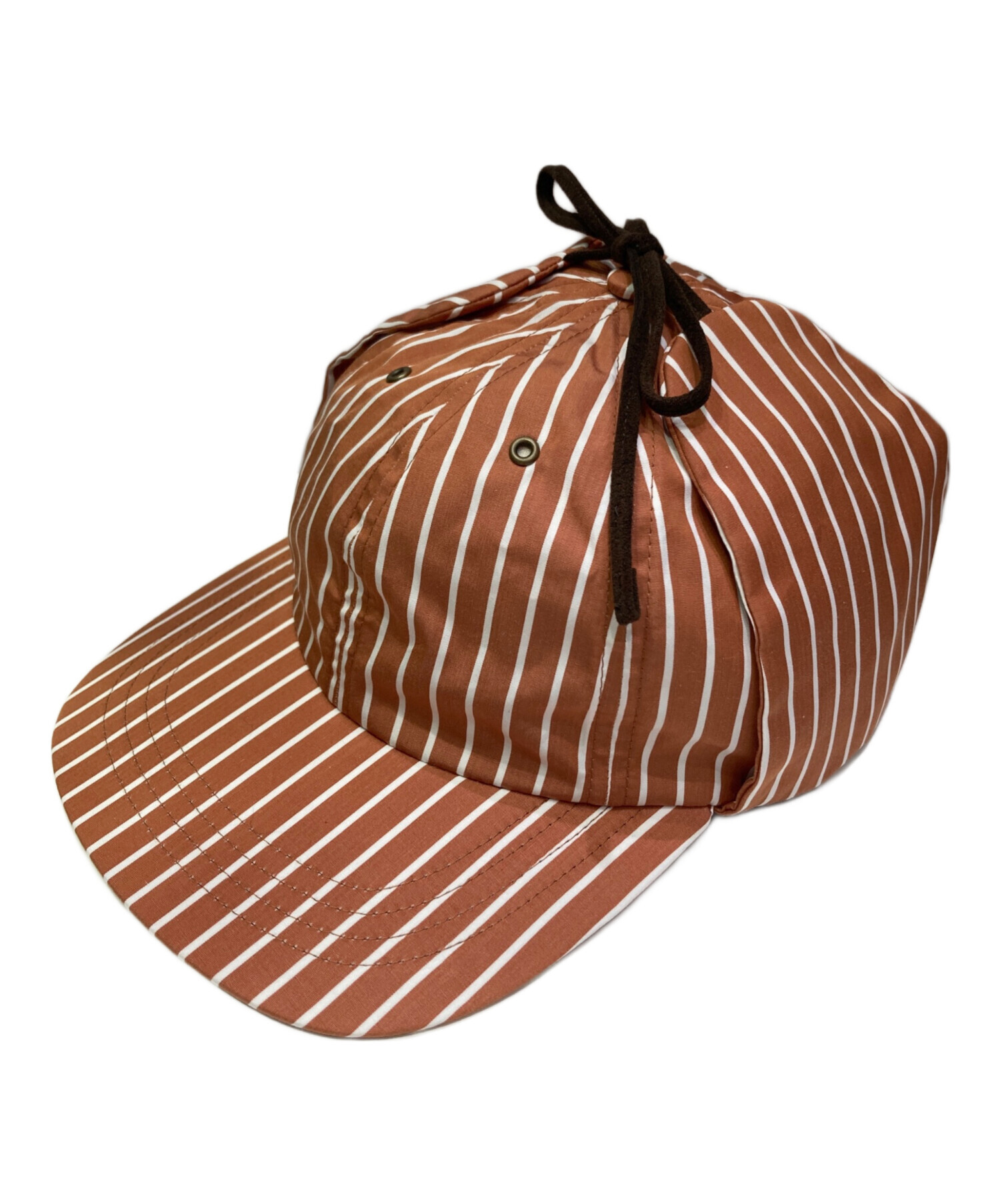 【新品】sillage フラップキャップ ストライプ 中古・古着通販】sillage (シアージ) ストライプキャップ ブラウン