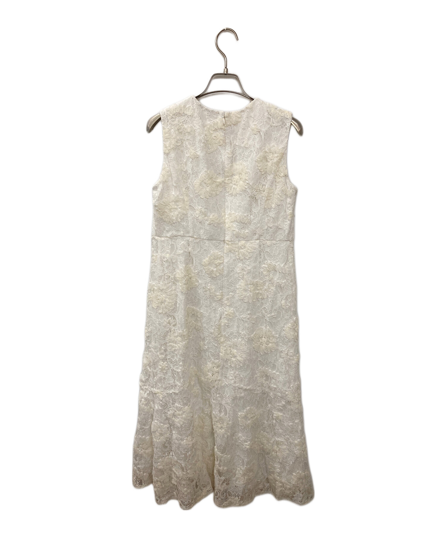 マーリエパーエフデ　新品未使用　ワンピース 中古・古着通販】Maglie par ef-de (マーリエ パー エフデ) 3D刺繍