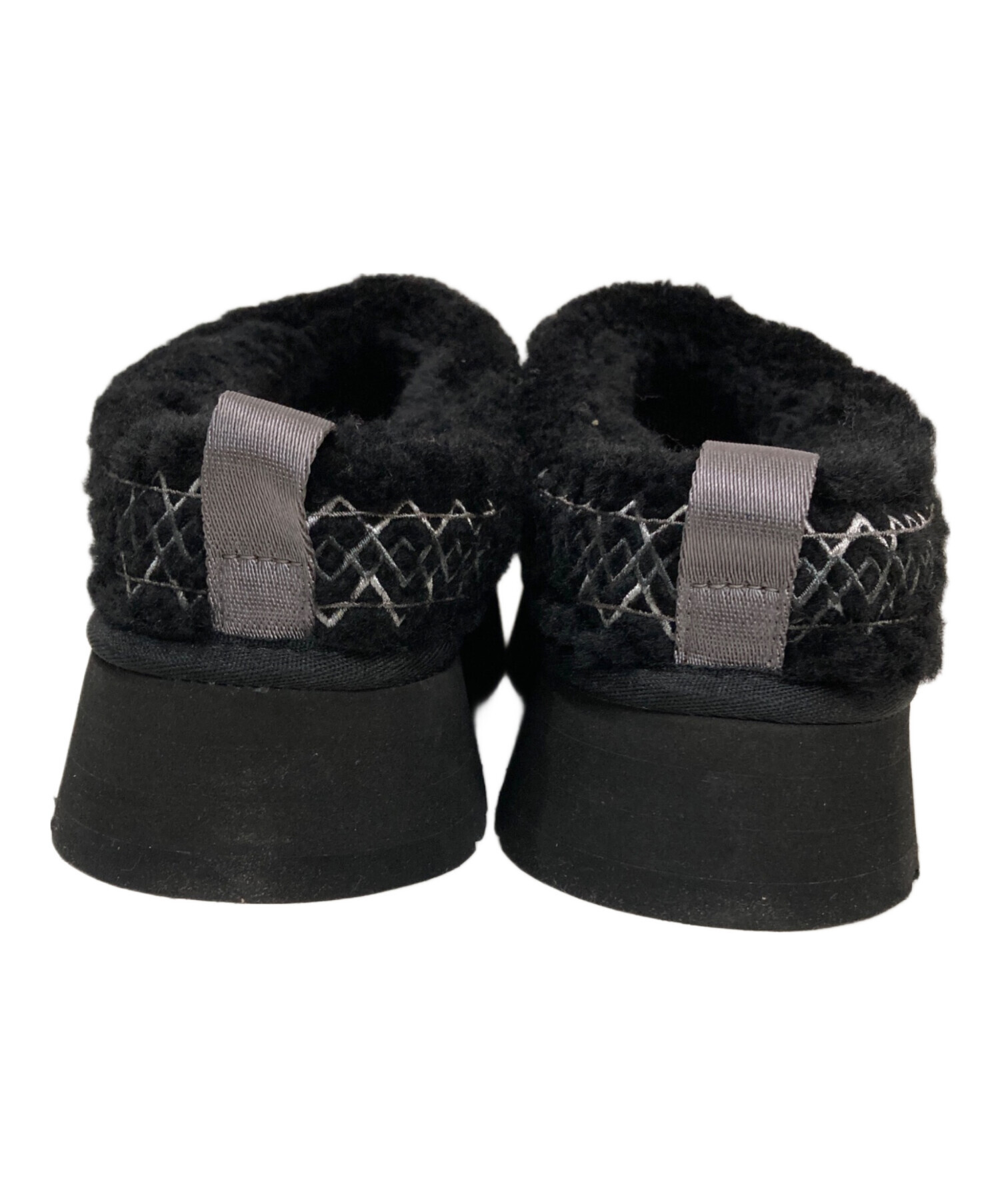 中古・古着通販】UGG (アグ) Tazz UGG Braid ブラック サイズ:25cm