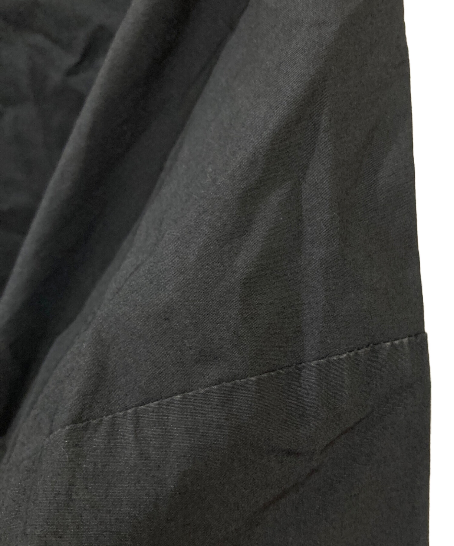 中古・古着通販】YORI (ヨリ) バックフリルブラウス ネイビー サイズ