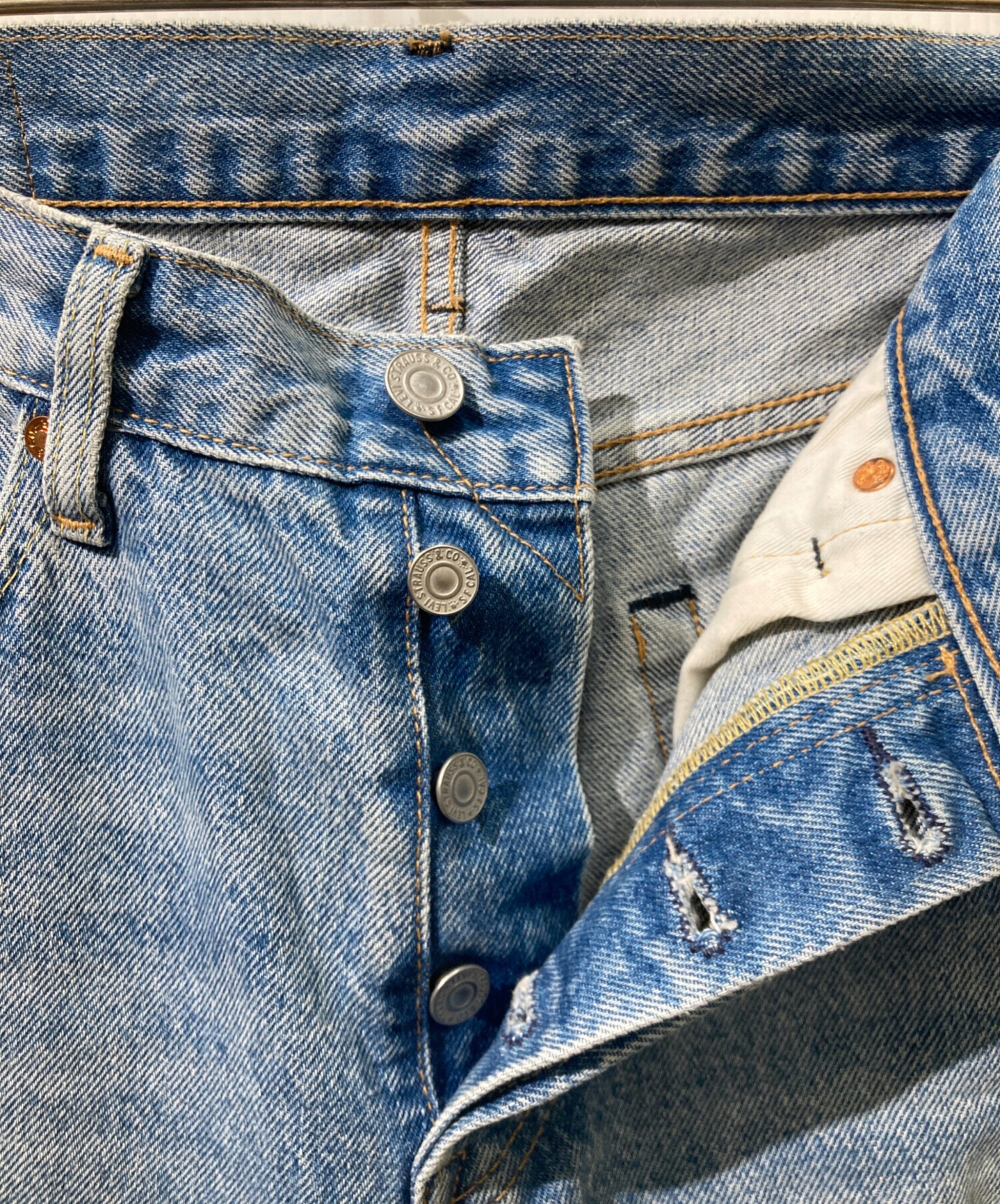 リーバイス、デニムワークパンツ パッチワーク風 ３４インチです。 中古・古着通販】LEVI'S (リーバイス) パッチワークデニムパンツ