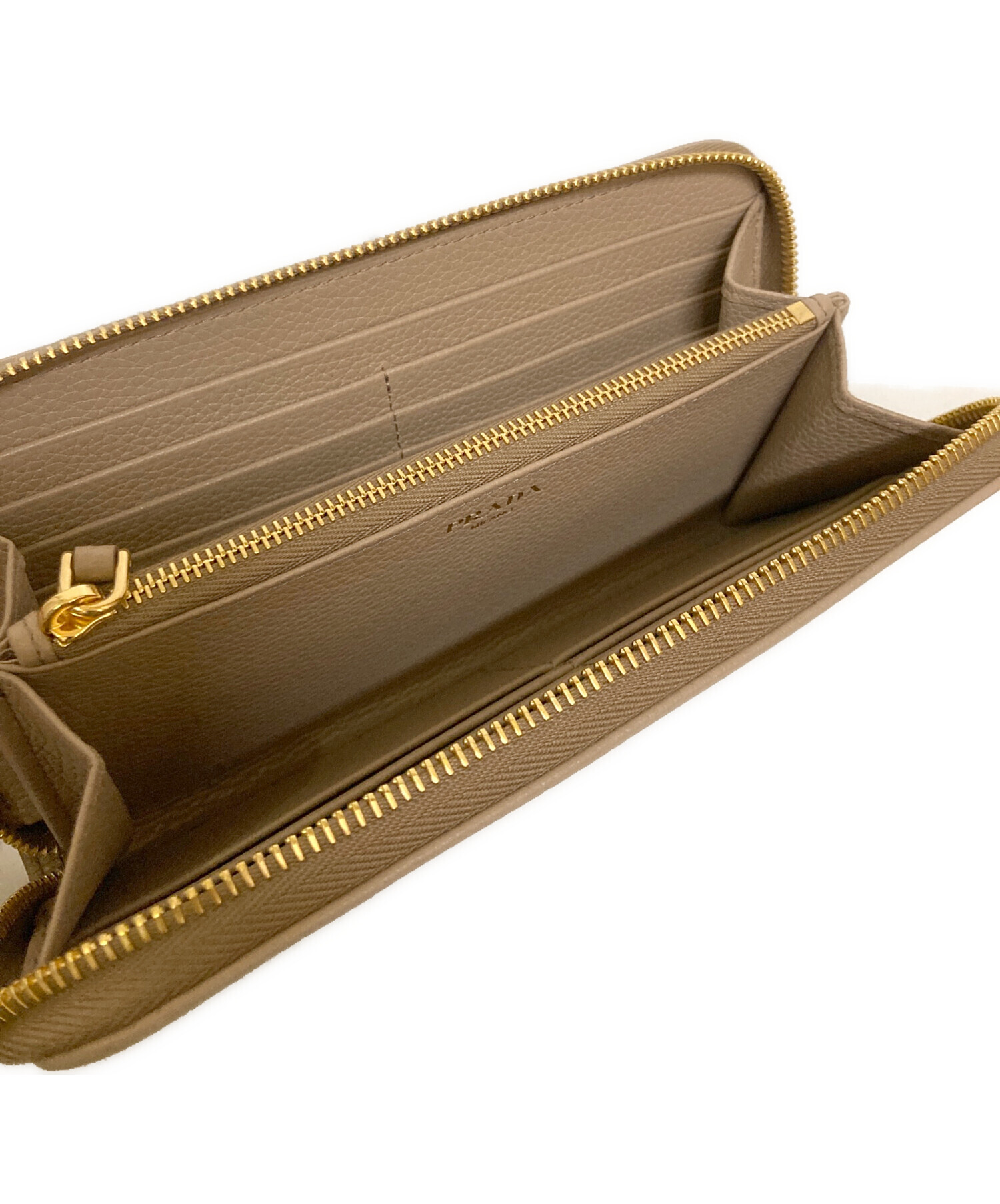 中古・古着通販】PRADA (プラダ) レザーラウンドファスナー財布