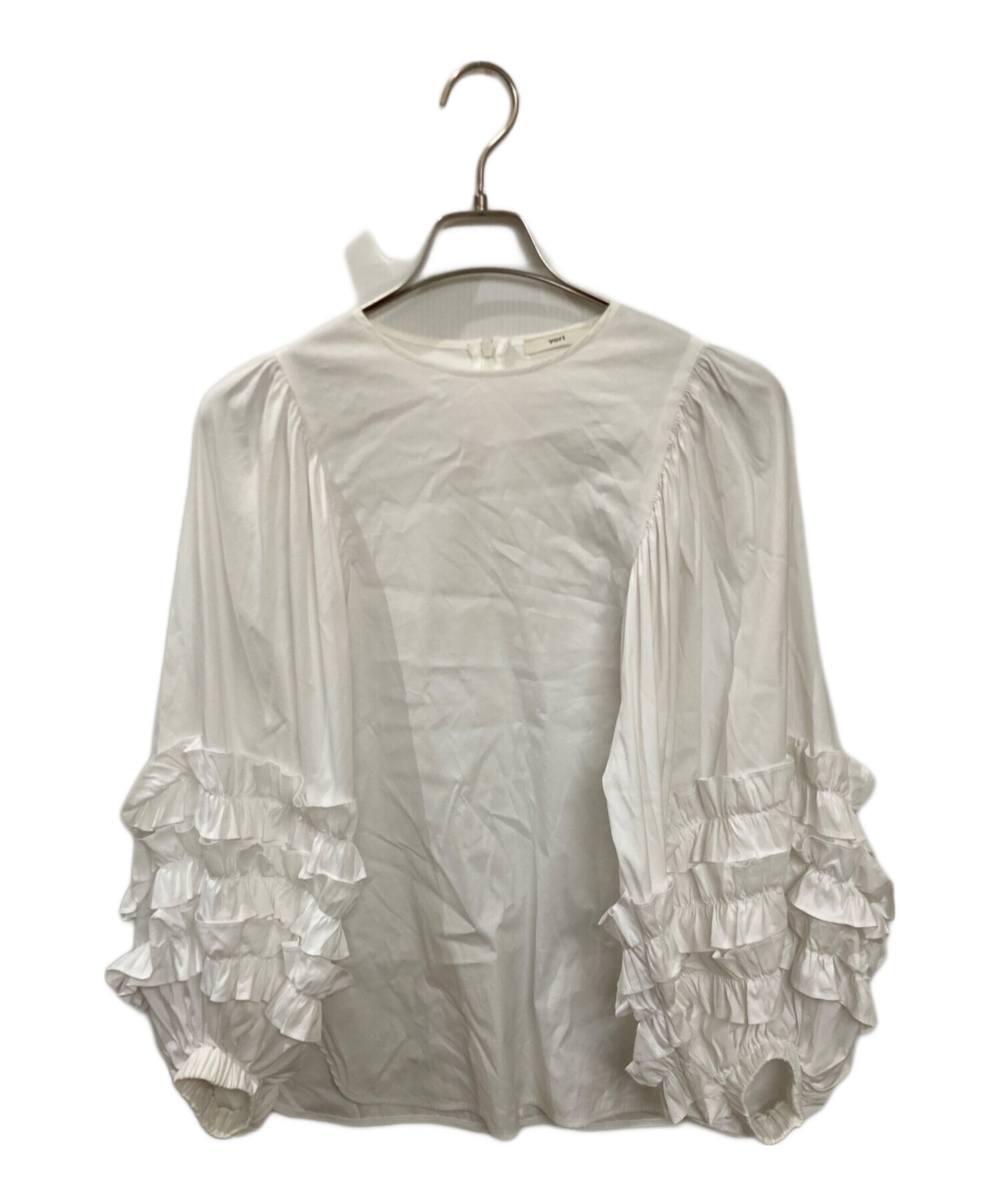 中古・古着通販】yori (ヨリ) サークルフリルスリーブブラウス