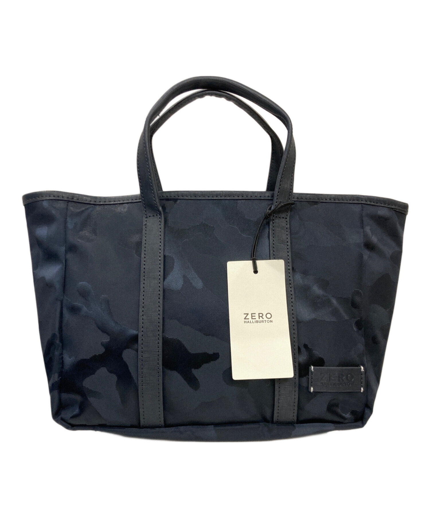 ☆未使用☆ZERO HALLIBURTON カートトートバッグ ネイビーカモ色 中古・古着通販】ZERO HALLIBURTON (ゼロ ハリバートン) Cart Tote ZHG