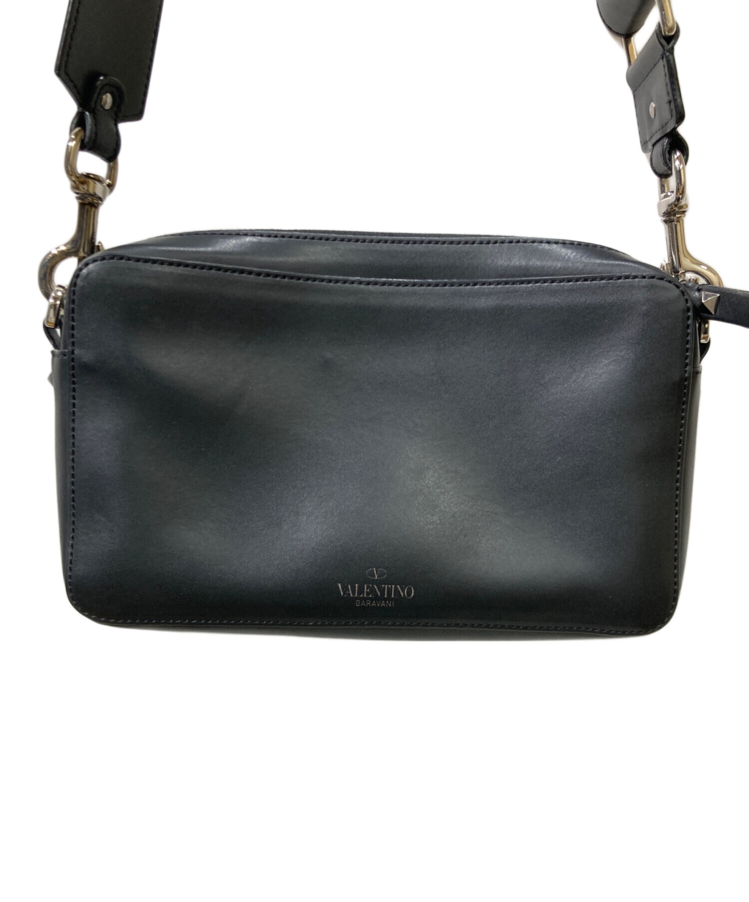ヴァレンティノ VALENTINO ロゴ 型押し レザー ショルダーバッグ【中古】 中古・古着通販】VALENTINO (ヴァレンティノ) ショルダーバッグ