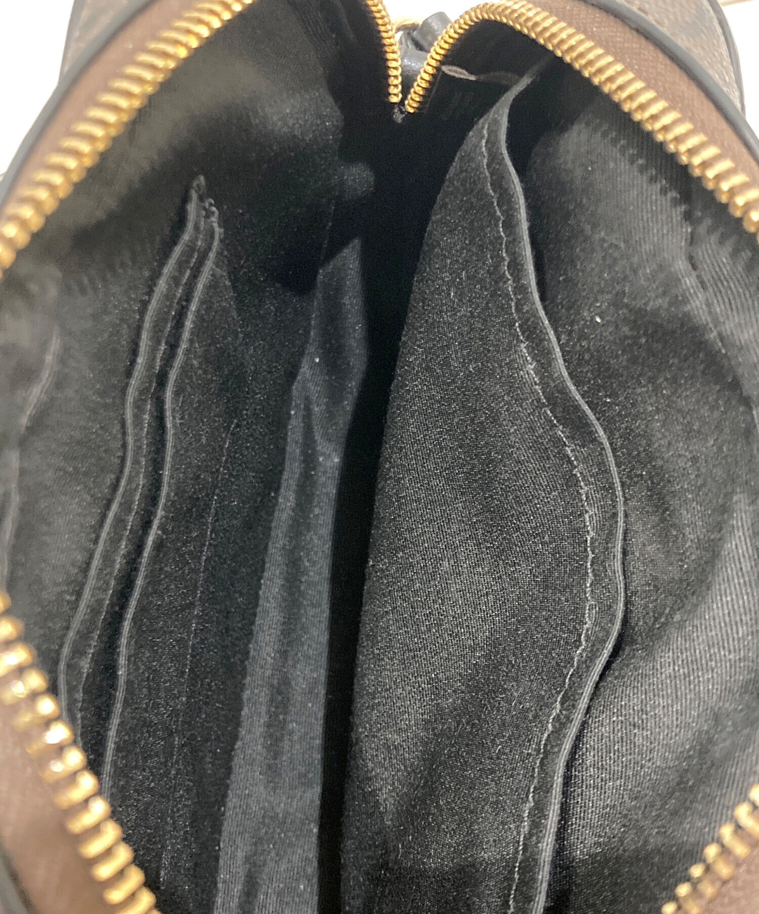 中古・古着通販】COACH (コーチ) シグネチャーショルダーバッグ 