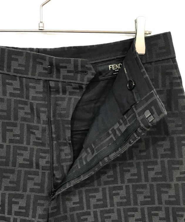 中古・古着通販】FENDI (フェンディ) ズッカ柄ハーフパンツ ブラック