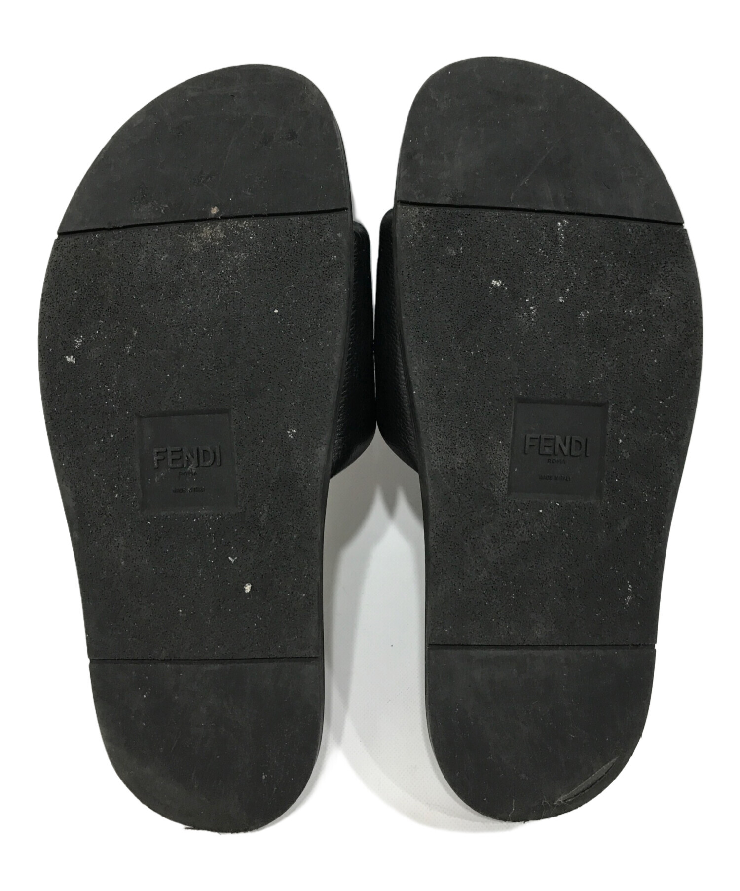 中古・古着通販】FENDI (フェンディ) スライドサンダル ブラック