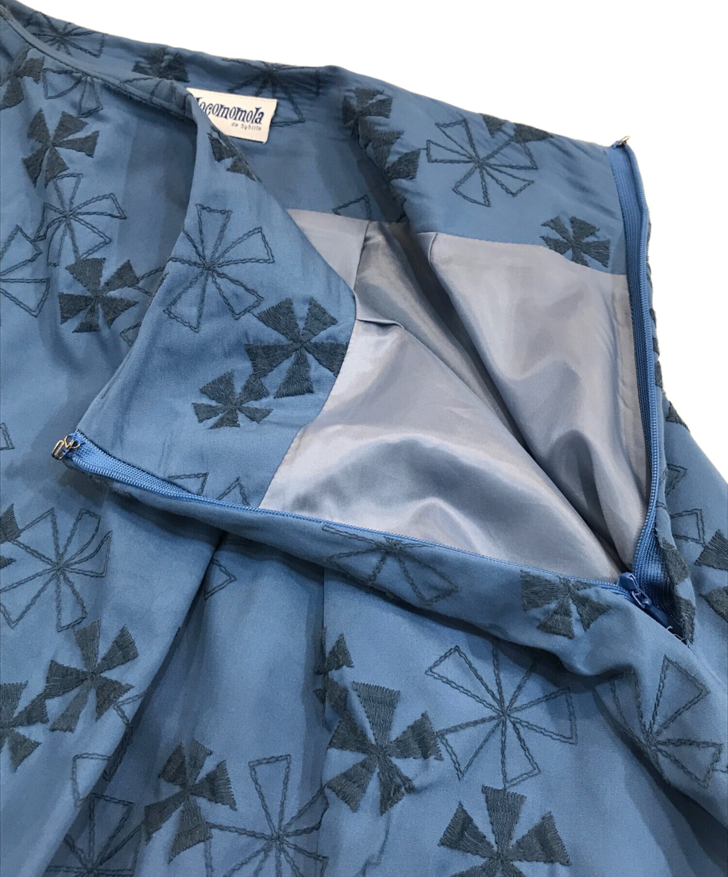 Me＋Me/ミープラスミー】 アシンメトリーチェック柄プリーツ巻き