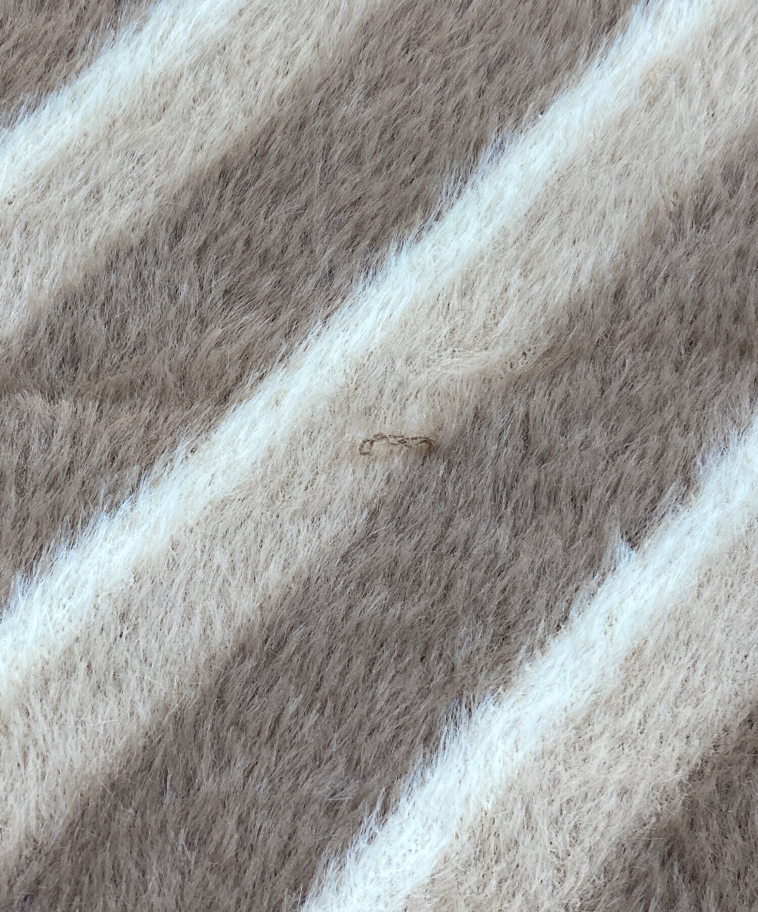 中古・古着通販】HUF (ハフ) シャギーニットカーディガン ベージュ