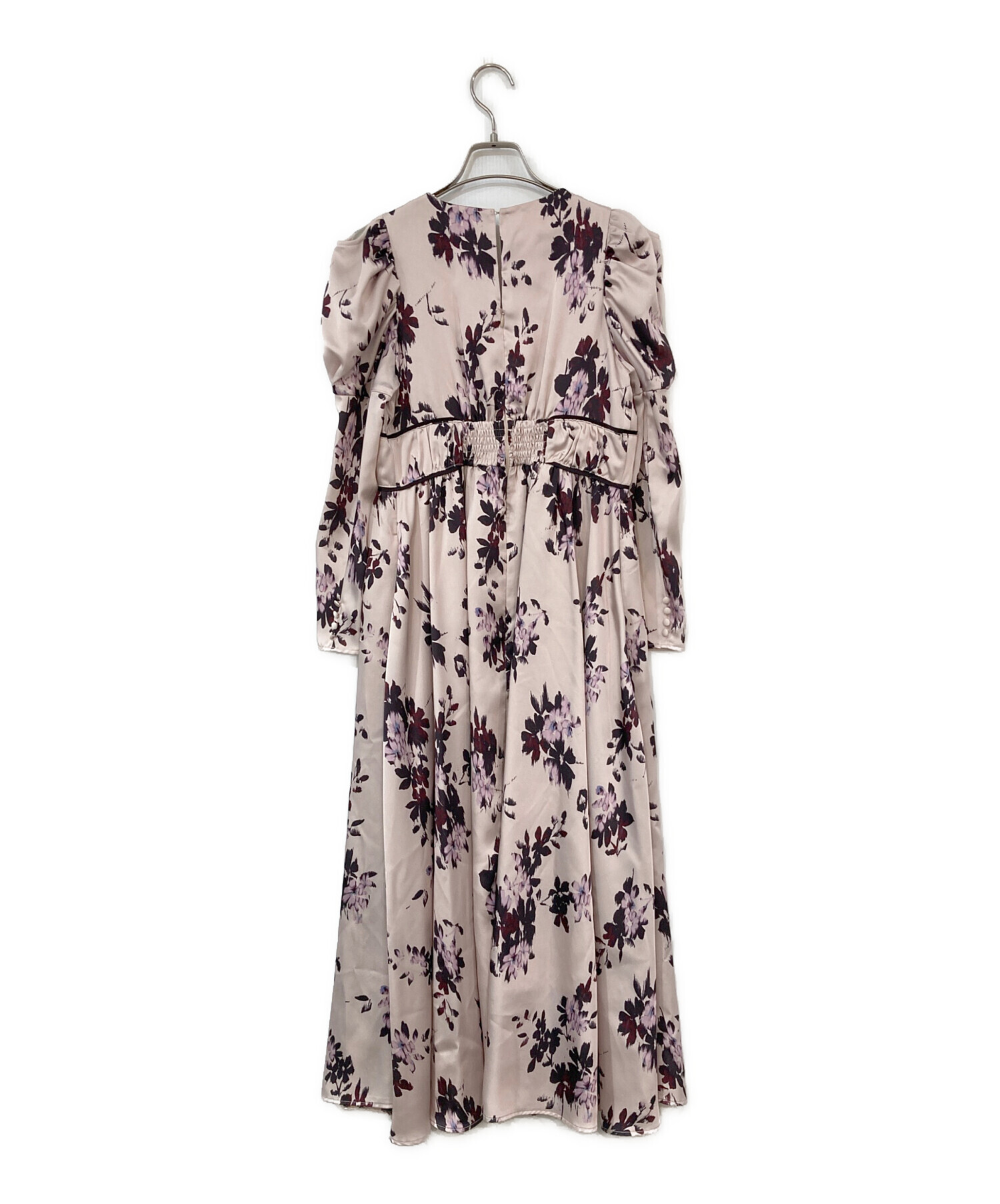 Her lip to Floral Cut Out Long Dress Her lip to Floral Cut-Out