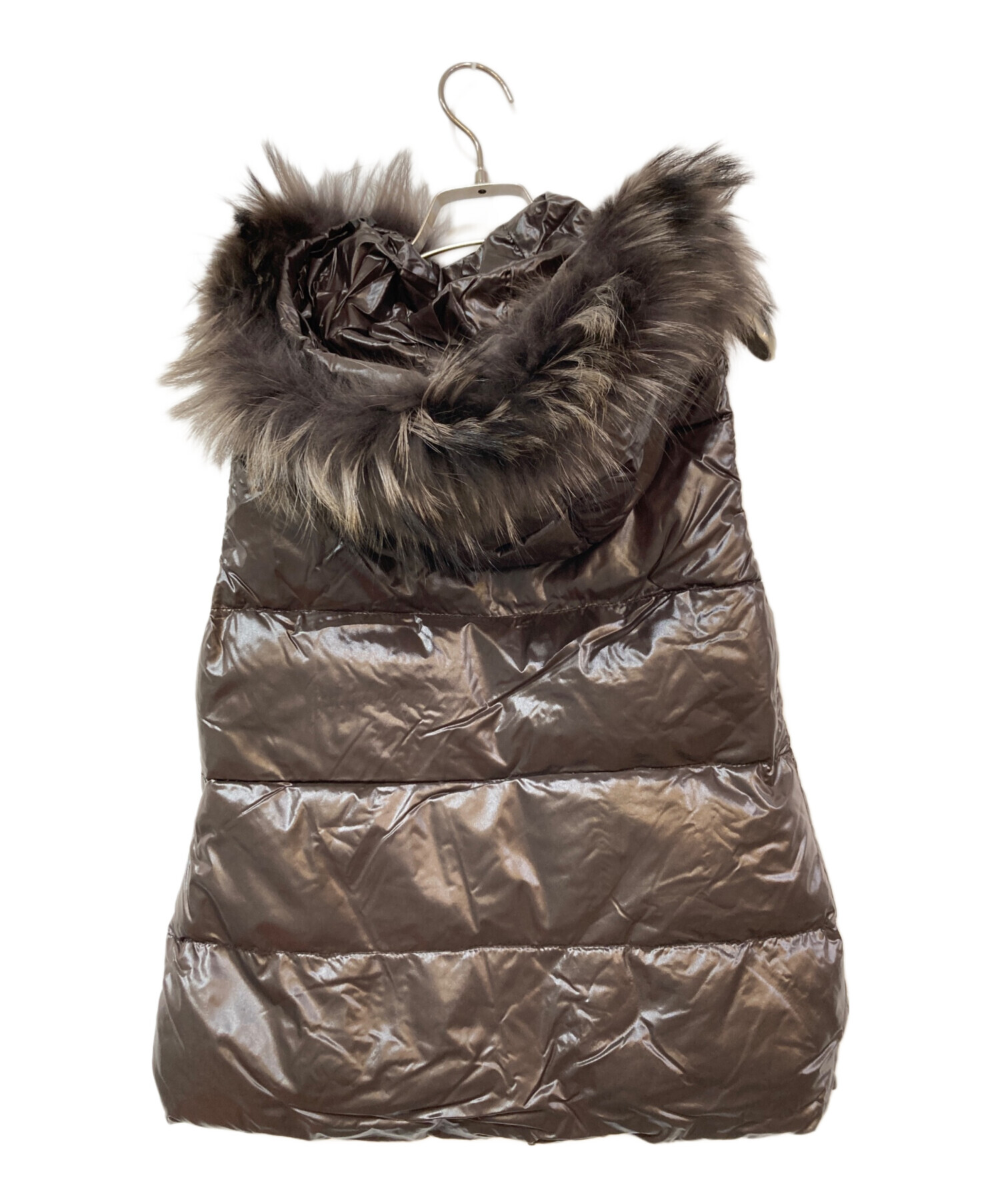 DUVETICA ダウンベスト ブラウン 40 ファー フード付き 中古・古着通販】DUVETICA (デュベティカ) ファー付き中綿ベスト