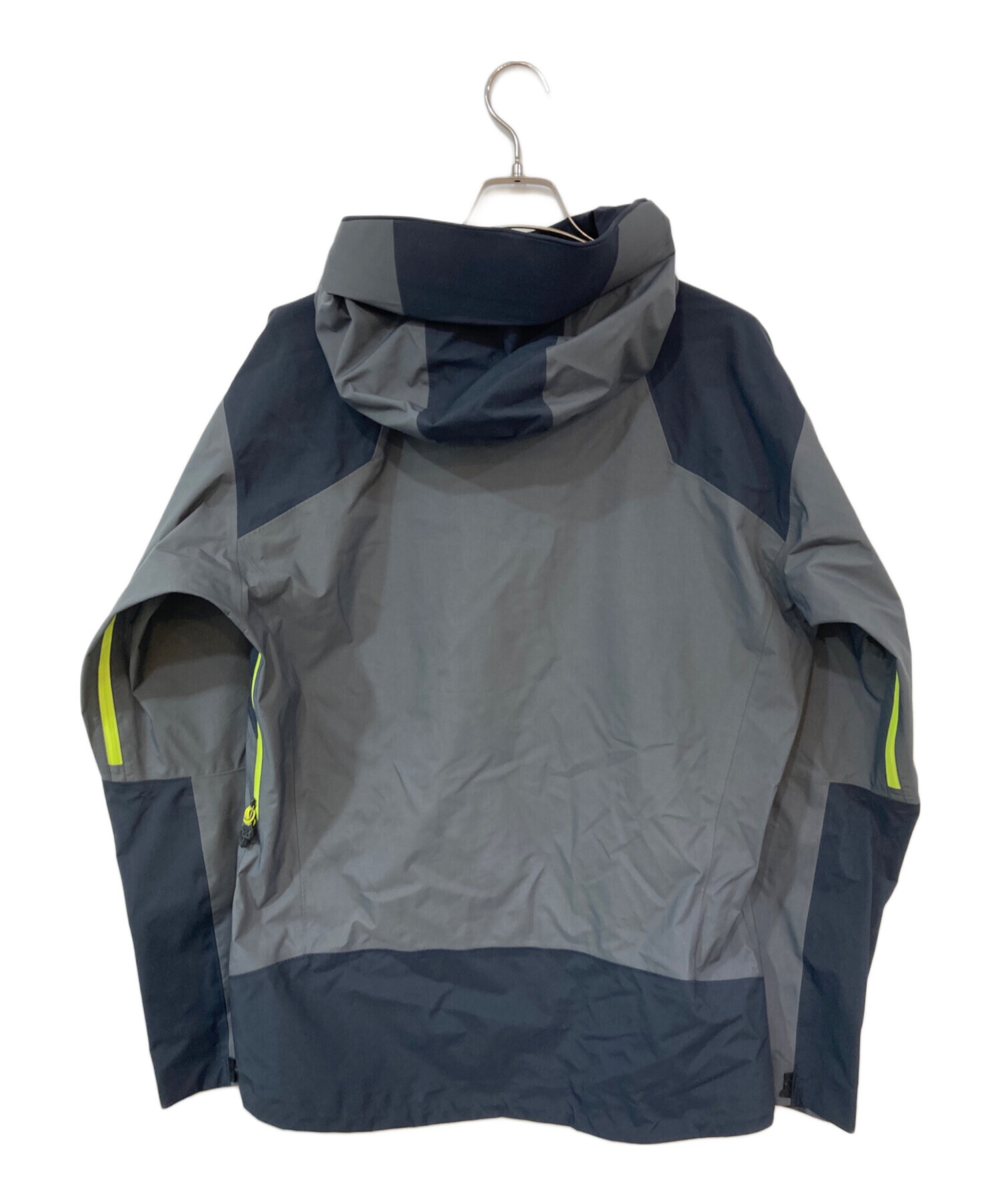 中古・古着通販】HAGLOFS (ホグロフス) ナイロンジャケット 中古・古着通販】HAGLOFS (ホグロフス) ナイロンジャケット