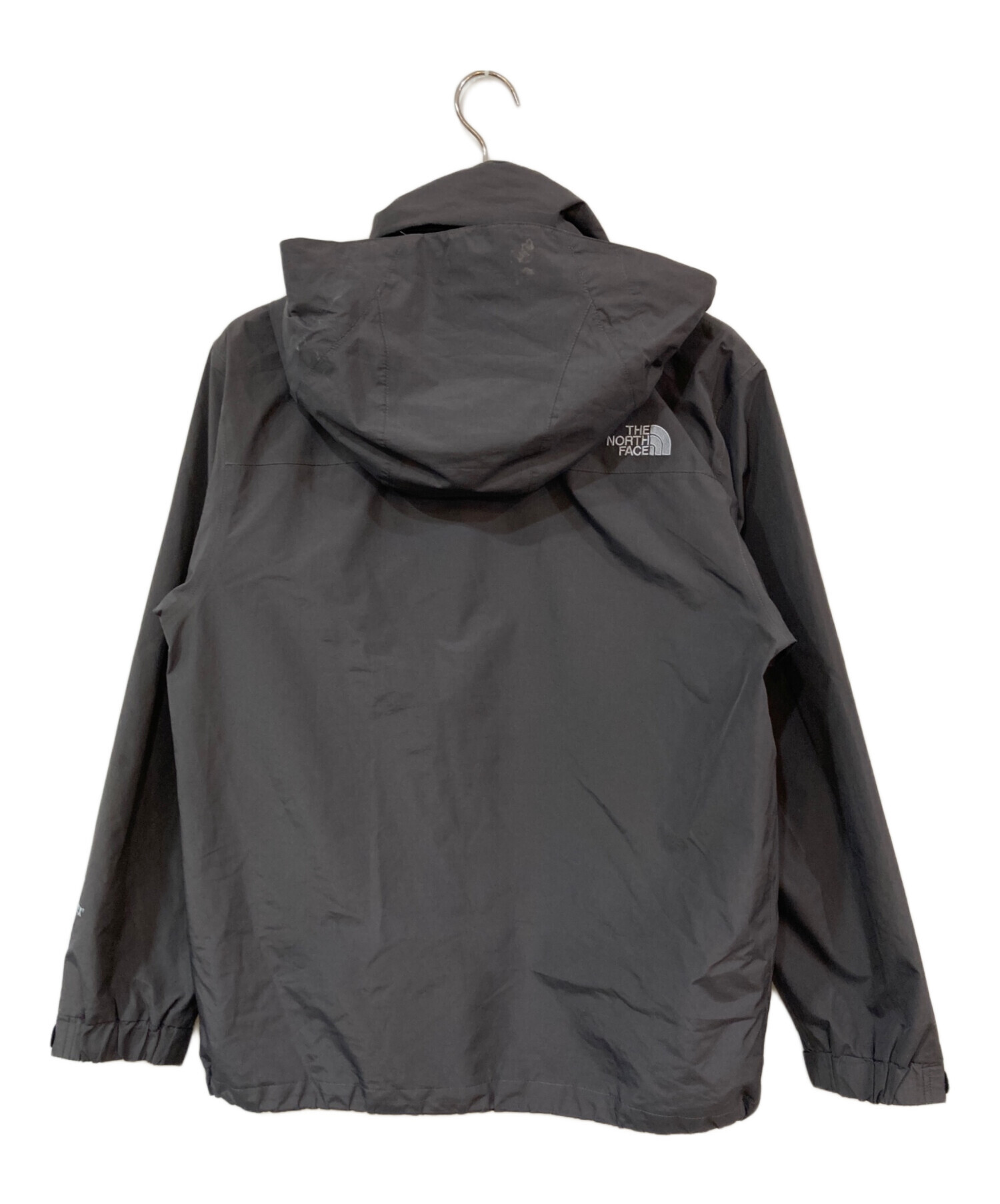専用◯NY82082 THE NORTH FACE グレー ナイロンパーカー S 中古・古着通販】THE NORTH FACE (ザ ノース フェイス) マウンテン