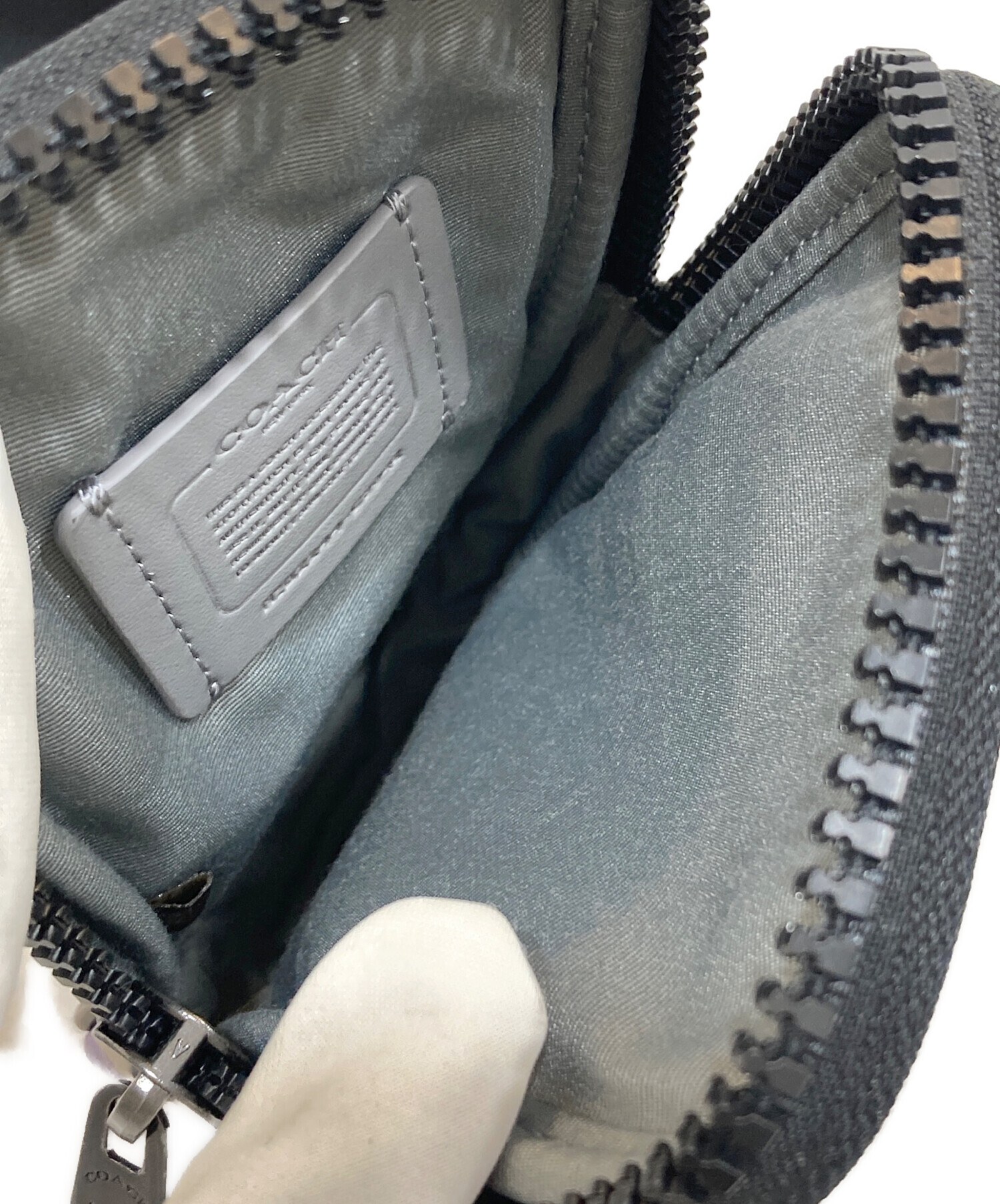 中古・古着通販】COACH (コーチ) マルチファンクション フォーン