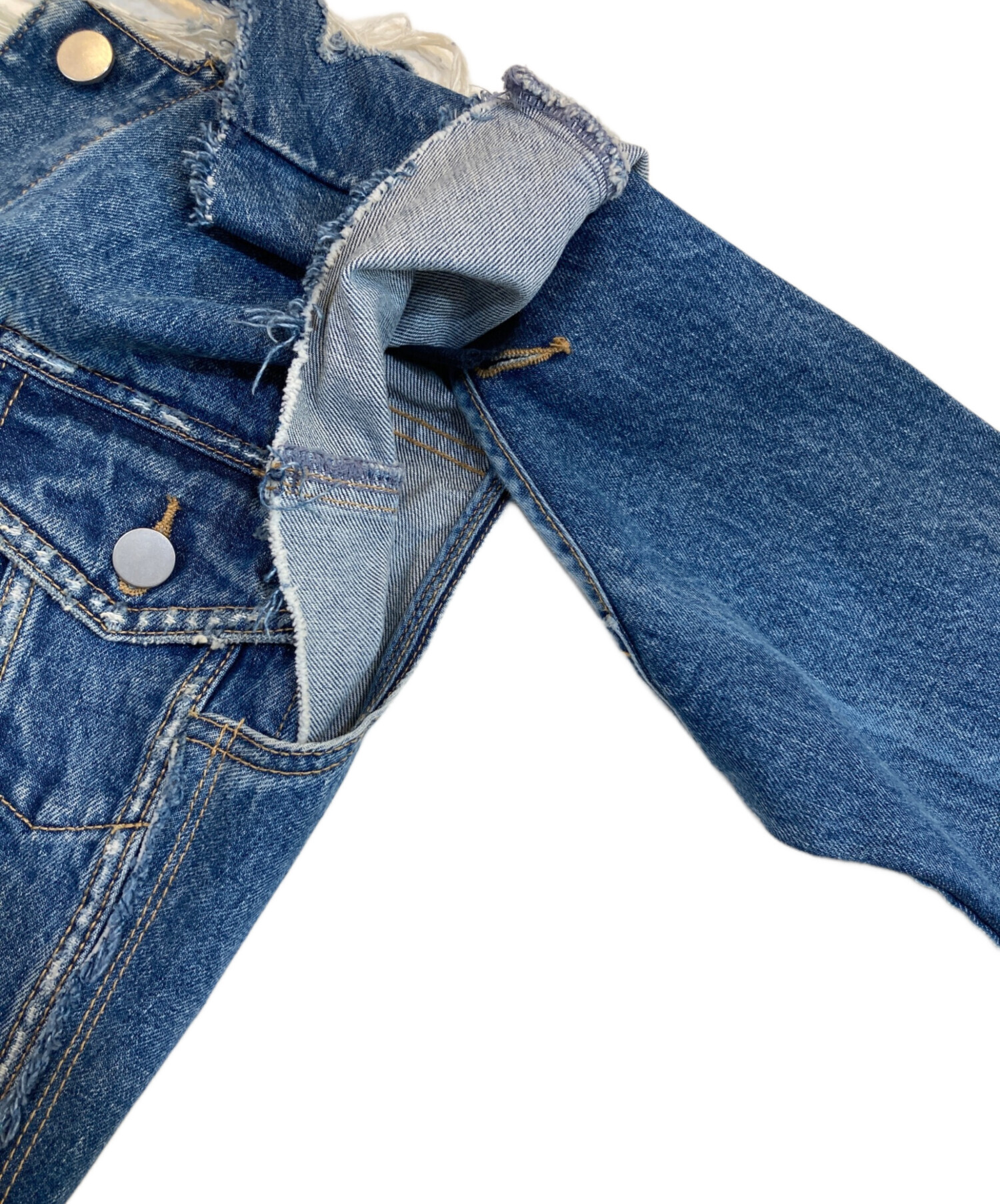 中古・古着通販】PERVERZE (パーバーズ) ダメージ加工ショート丈デニム