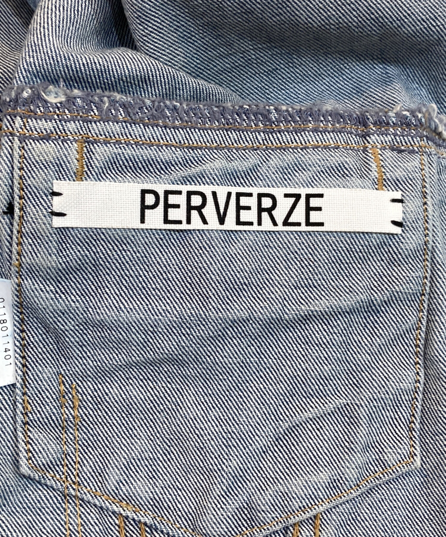 中古・古着通販】PERVERZE (パーバーズ) ダメージ加工ショート丈デニム