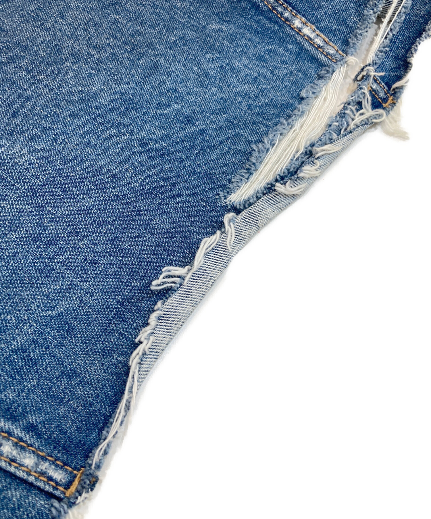 中古・古着通販】PERVERZE (パーバーズ) ダメージ加工ショート丈デニム