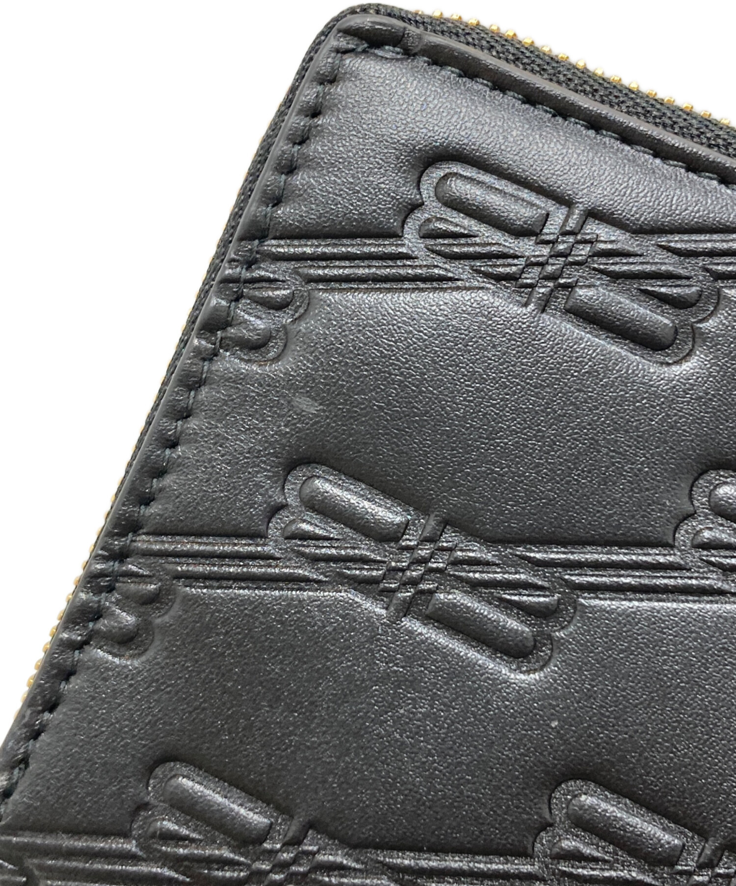 中古・古着通販】BALENCIAGA (バレンシアガ) EMBOSSED MONOGRAM 二