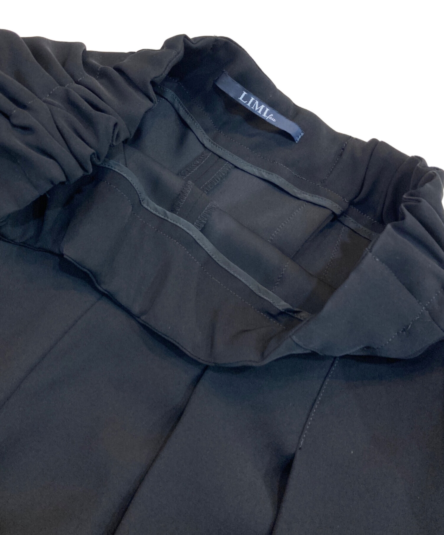 中古・古着通販】LIMI feu (リミフゥ) プリーツワイドパンツ ブラック