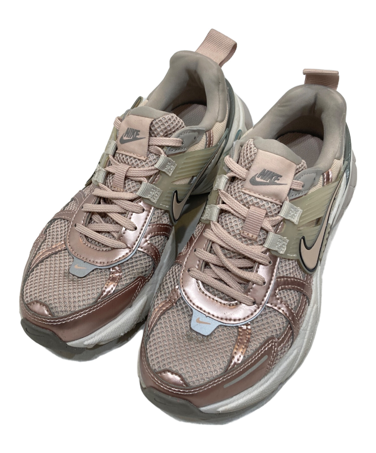中古・古着通販】NIKE (ナイキ) V2K Run ピンク サイズ:24.0cm