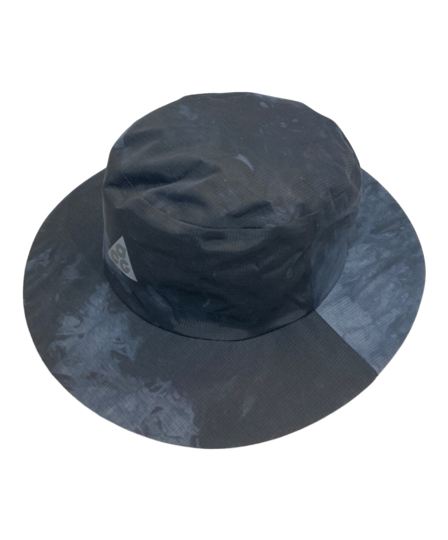 ナイキ(ACG)ブラック　ハット NEW Size S/M Nike ACG Fly Black Hat Cal Removable Neck Cape HJ7021