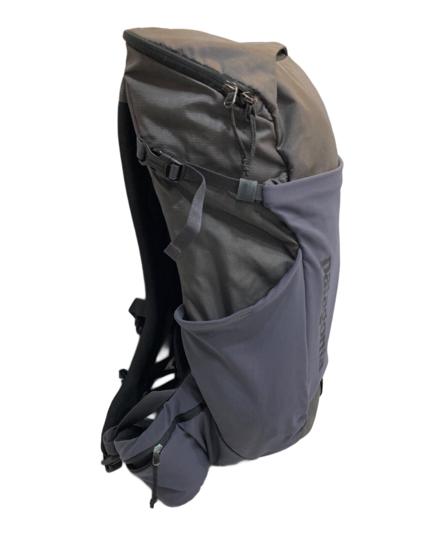 patagonia ボディバッグ グレー　廃盤　希少 中古・古着通販】Patagonia (パタゴニア) ナイントレイルズパック20