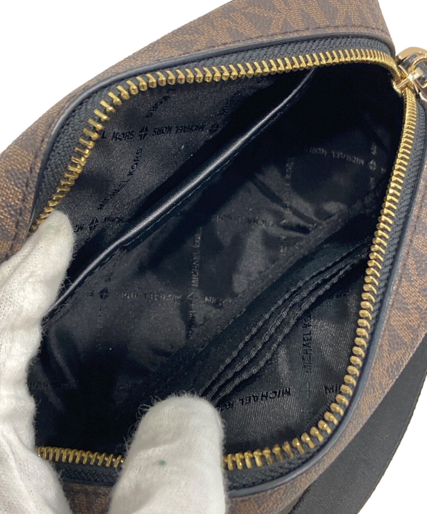 中古✨美品 モノグラム ショルダーバッグko 中古・古着通販】MICHAEL KORS (マイケル・コース) モノグラム