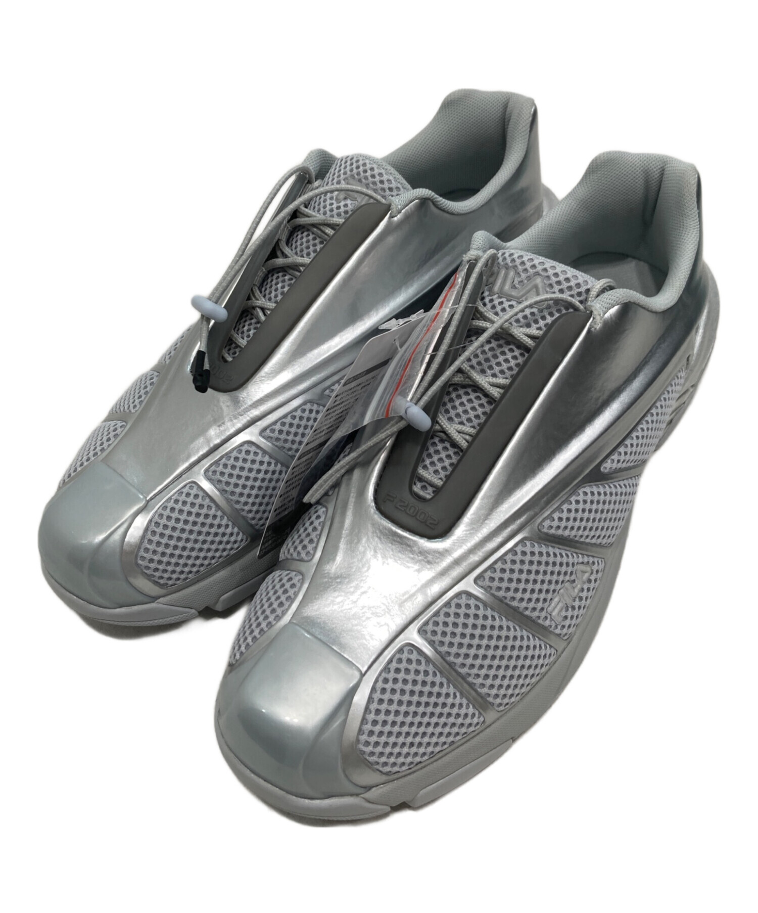 中古 フィラモニカ 13 G 中古・古着通販】FILA (フィラ) レプリカ2002 シルバー サイズ:27㎝ 未