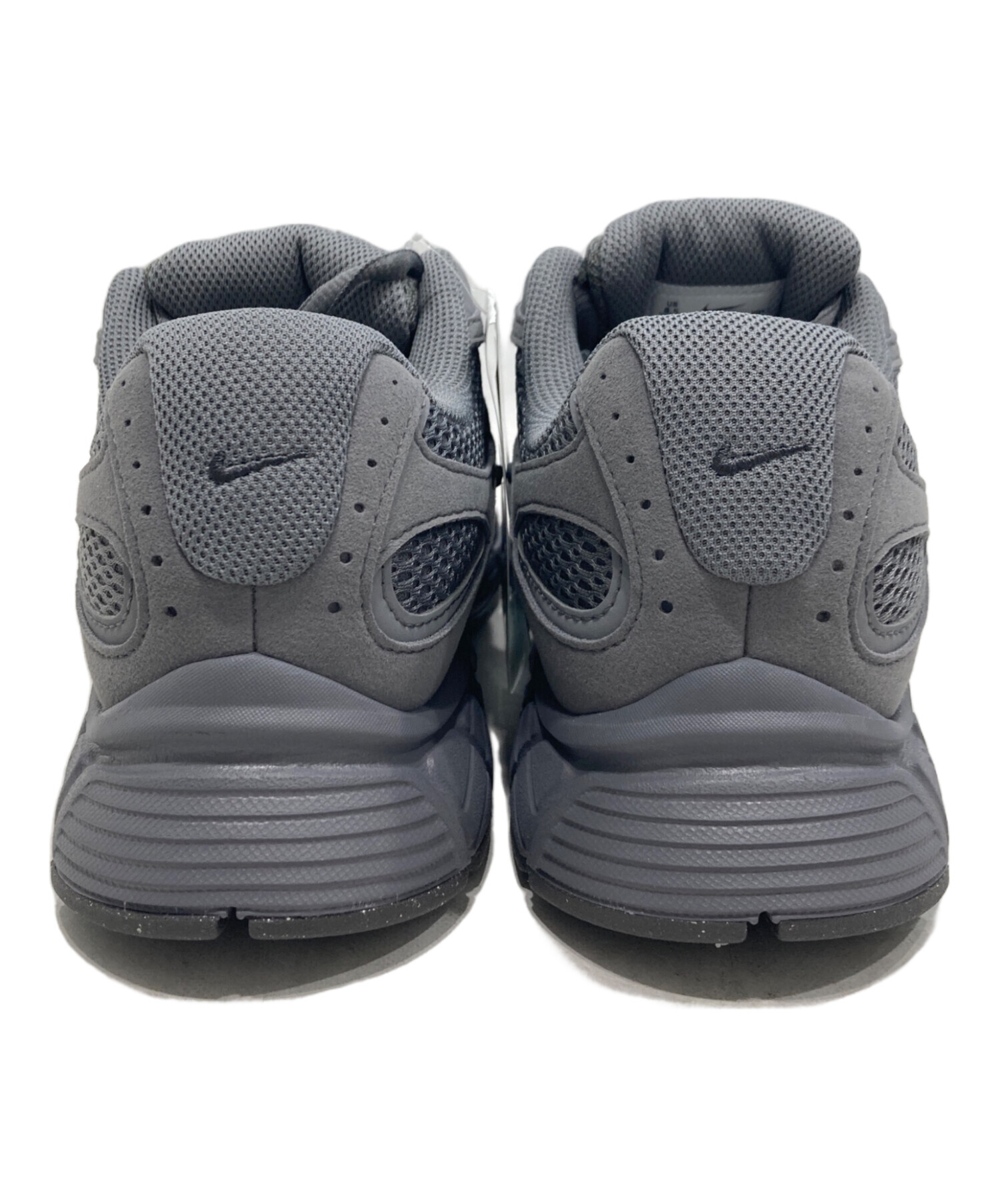 中古・古着通販】NIKE (ナイキ) V5 RNR スニーカー グレー サイズ:SIZE 