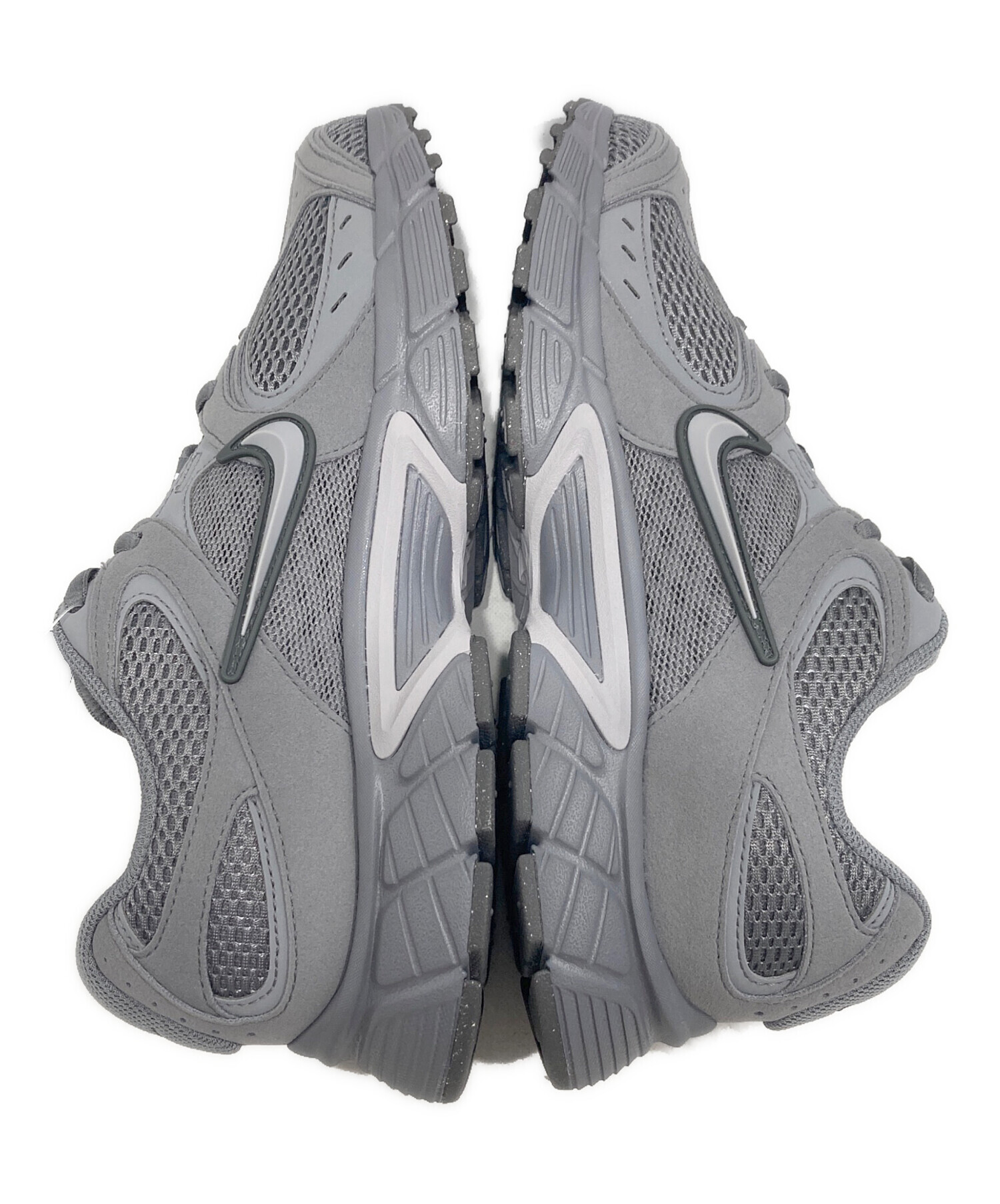 中古・古着通販】NIKE (ナイキ) V5 RNR スニーカー グレー サイズ:SIZE 