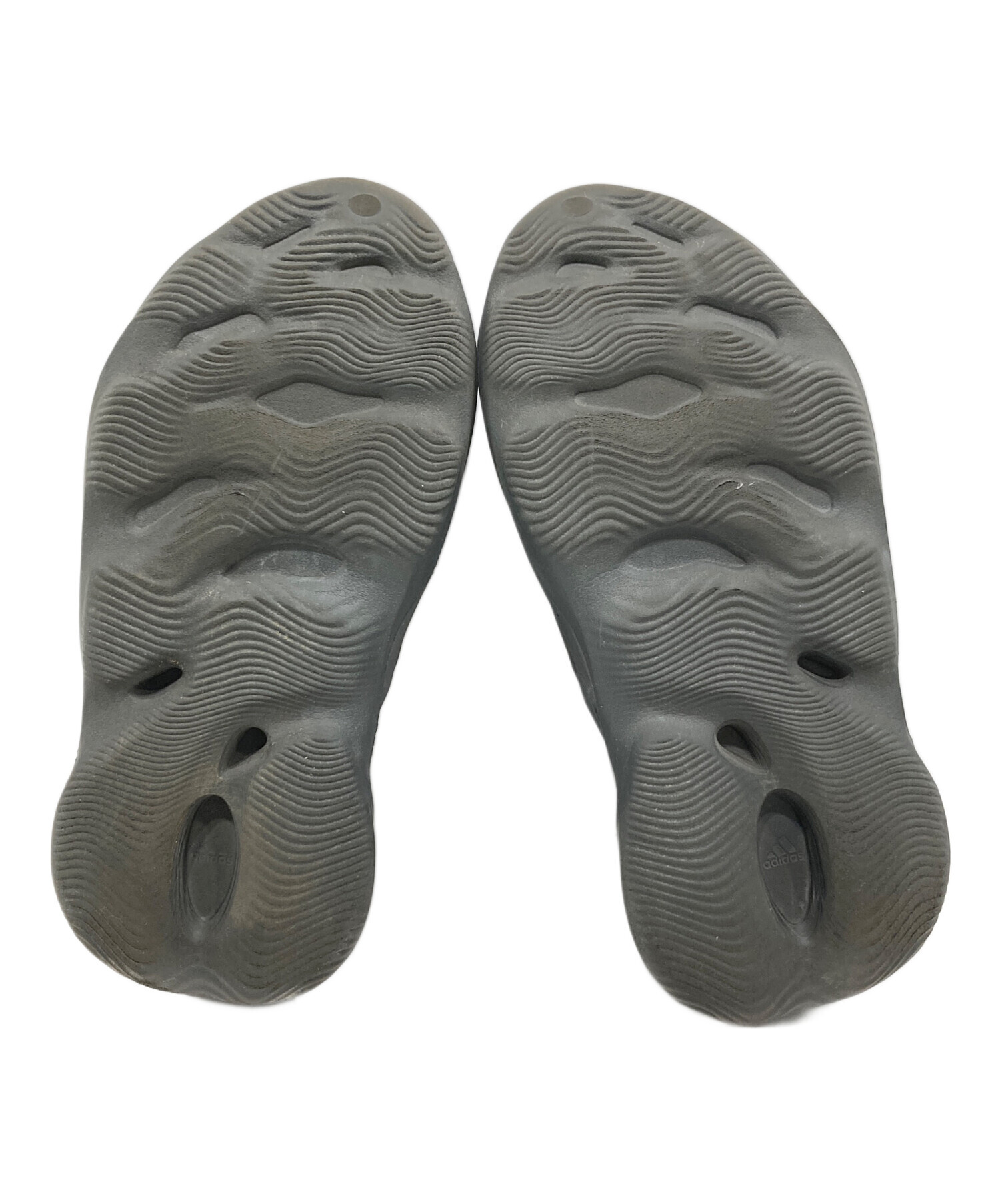 中古・古着通販】adidas (アディダス) YEEZY Foam Runner Carbon
