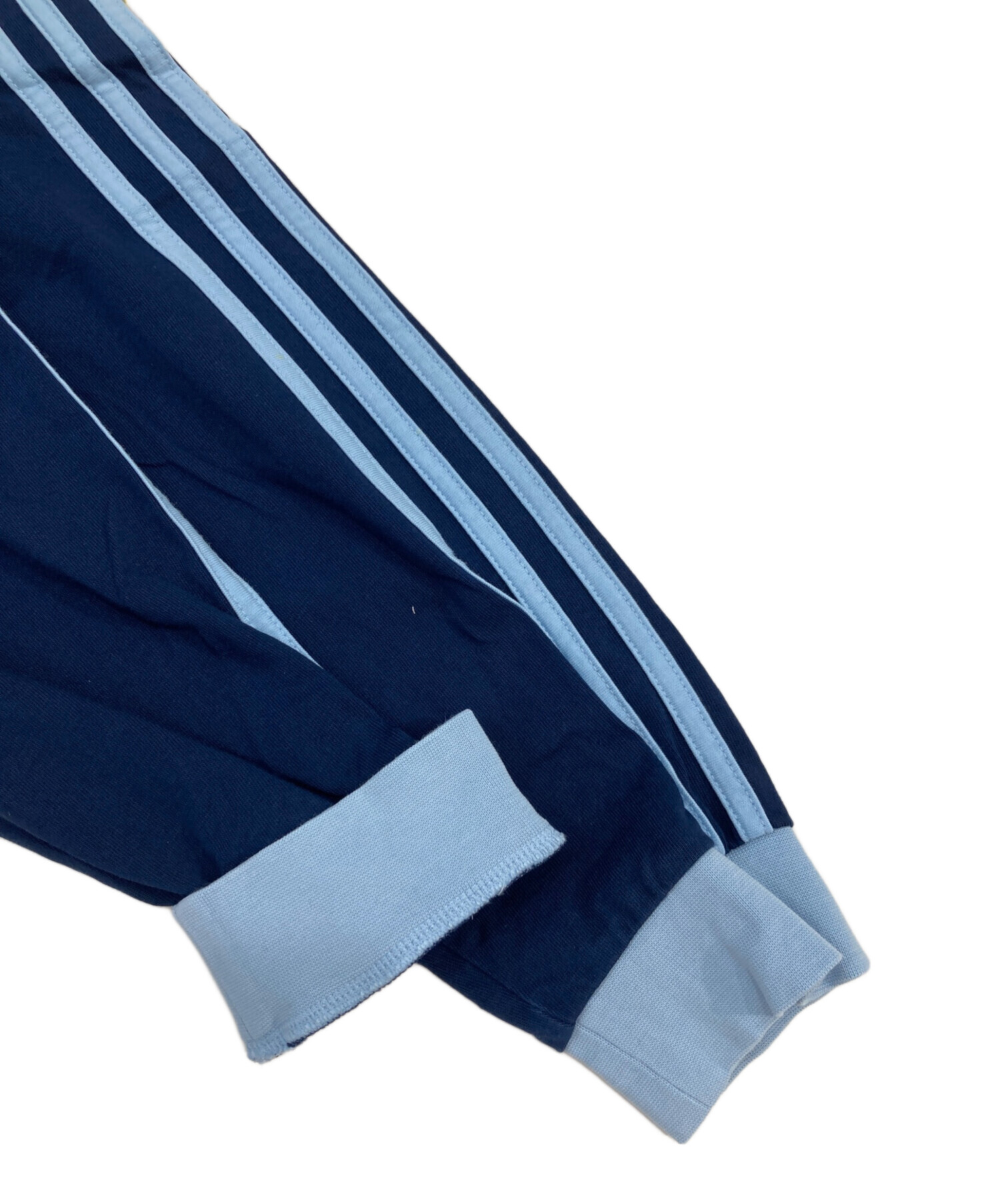 中古・古着通販】adidas (アディダス) oasis (オアシス) ツアー スリー