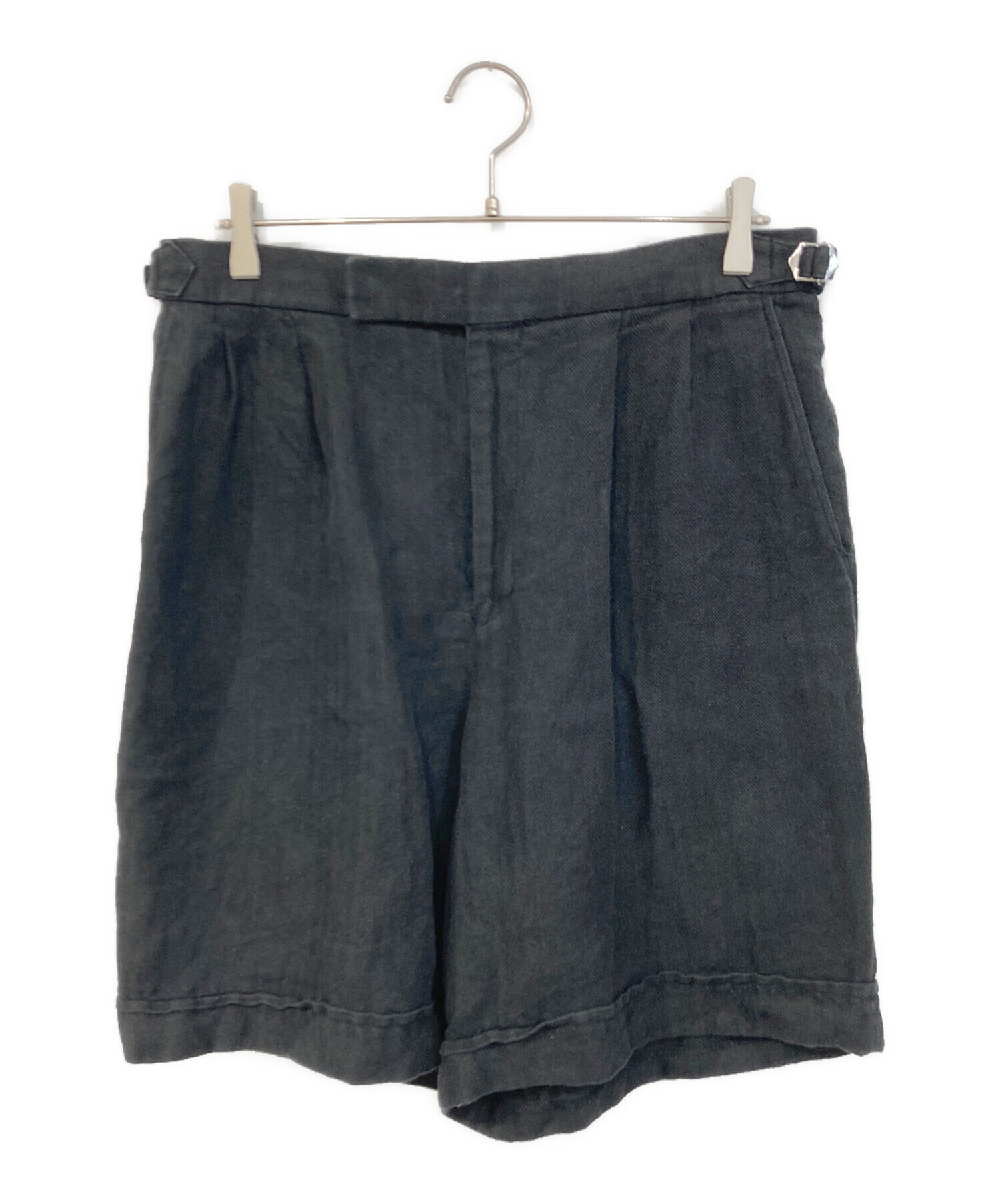 中古・古着通販】MARKA (マーカ) OFFICER TWO TUCK SHORTS/オフィサー
