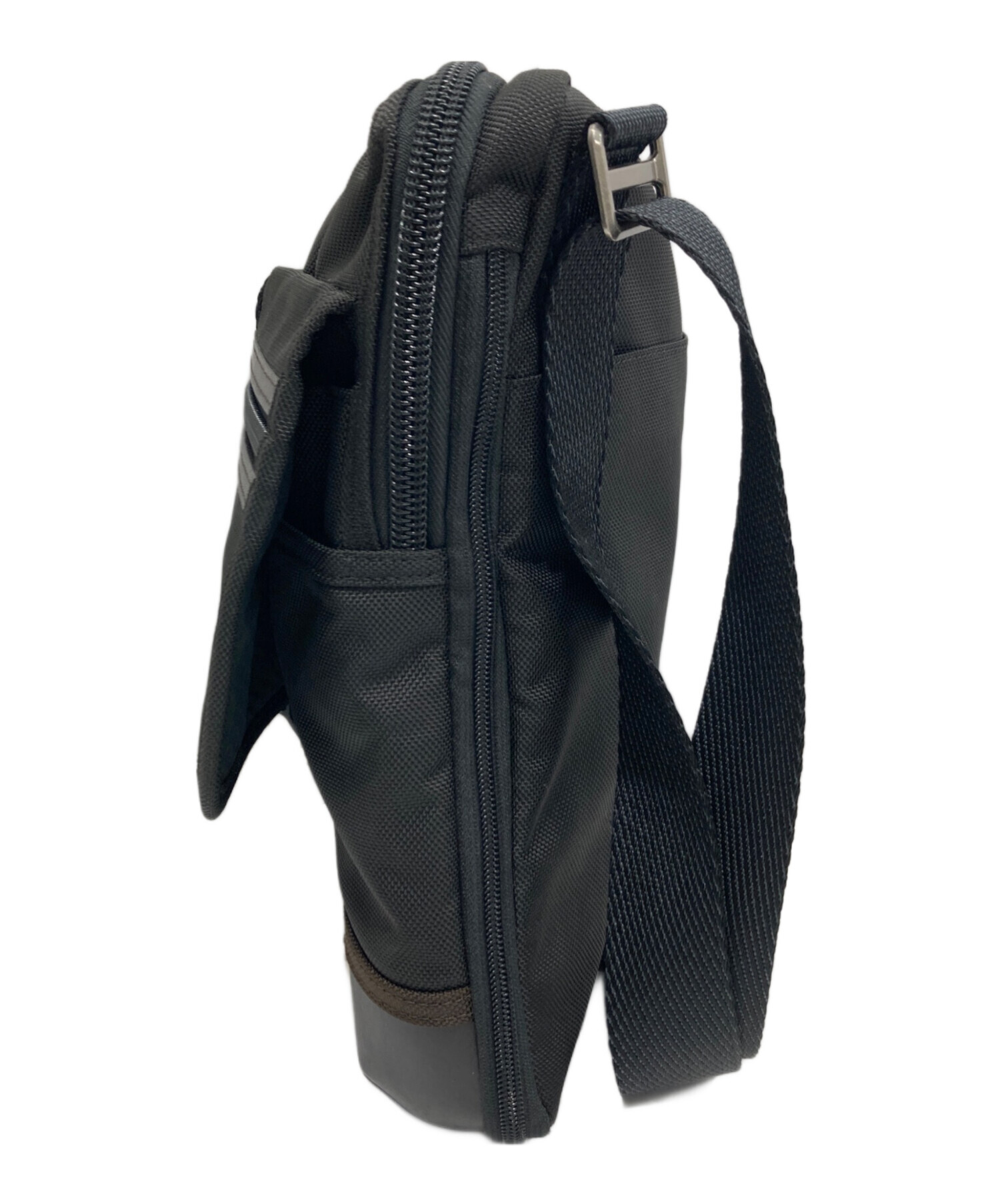 中古・古着通販】TUMI (トゥミ) ALPHA BRAVO Annapolis Zip Flap