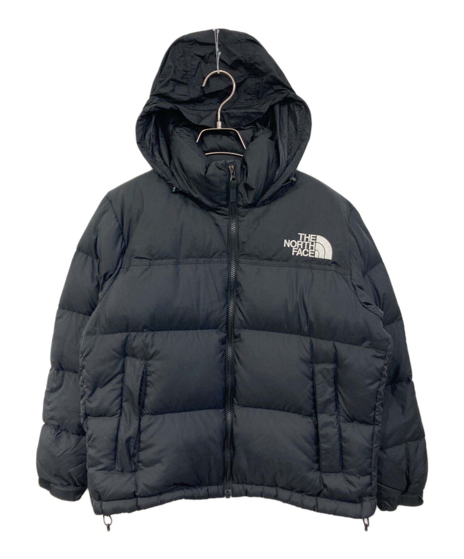 【中古】THE NORTH FACE ヌプシジャケット グレー×ブラック 中古・古着通販】THE NORTH FACE (ザ ノース フェイス) ヌプシ