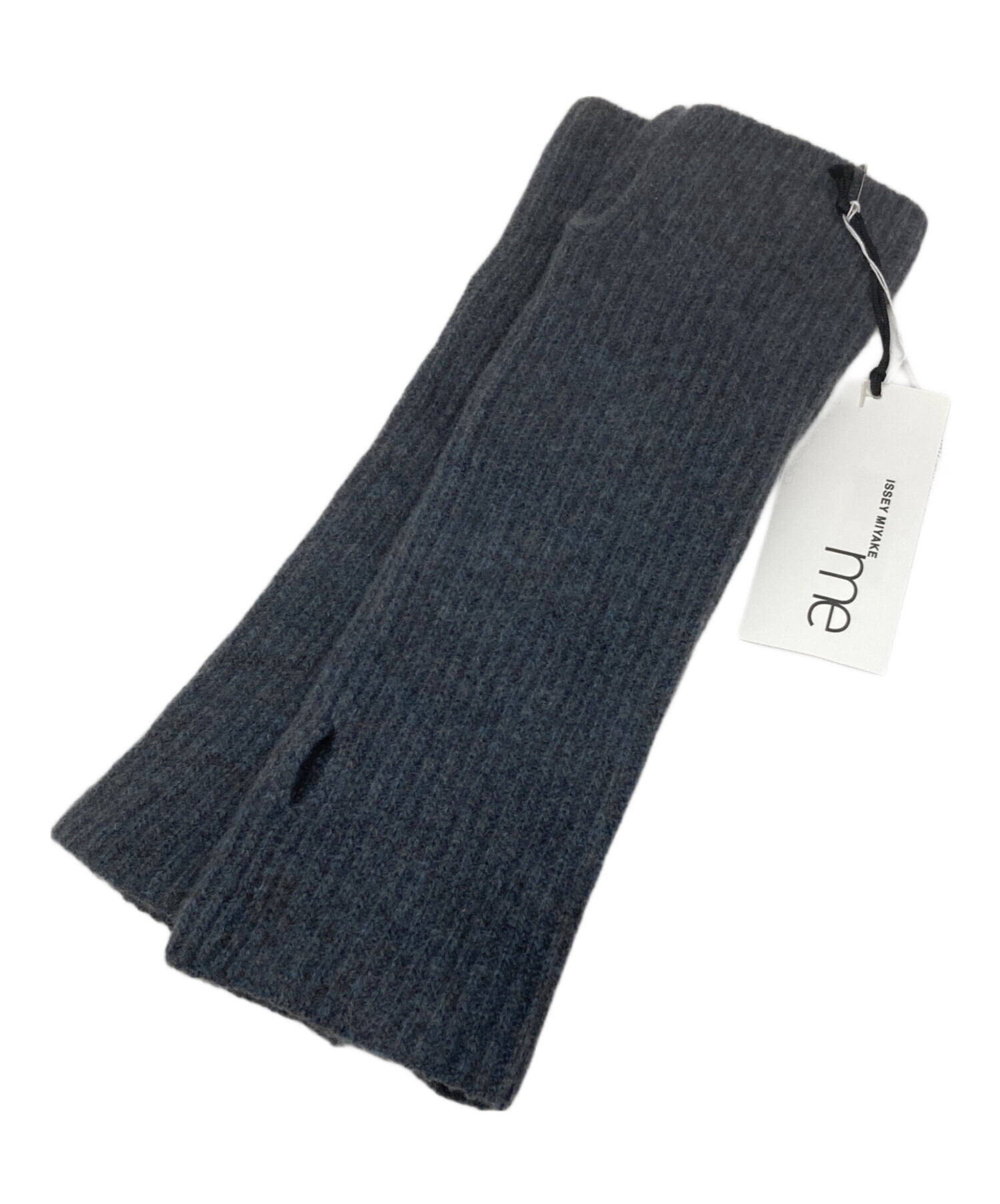 美品 ISSEY MIYAKE イッセイミヤケ アームカバー 手袋 ブラック 中古・古着通販】me ISSEY MIYAKE (ミーイッセイ ミヤケ) アームカバー