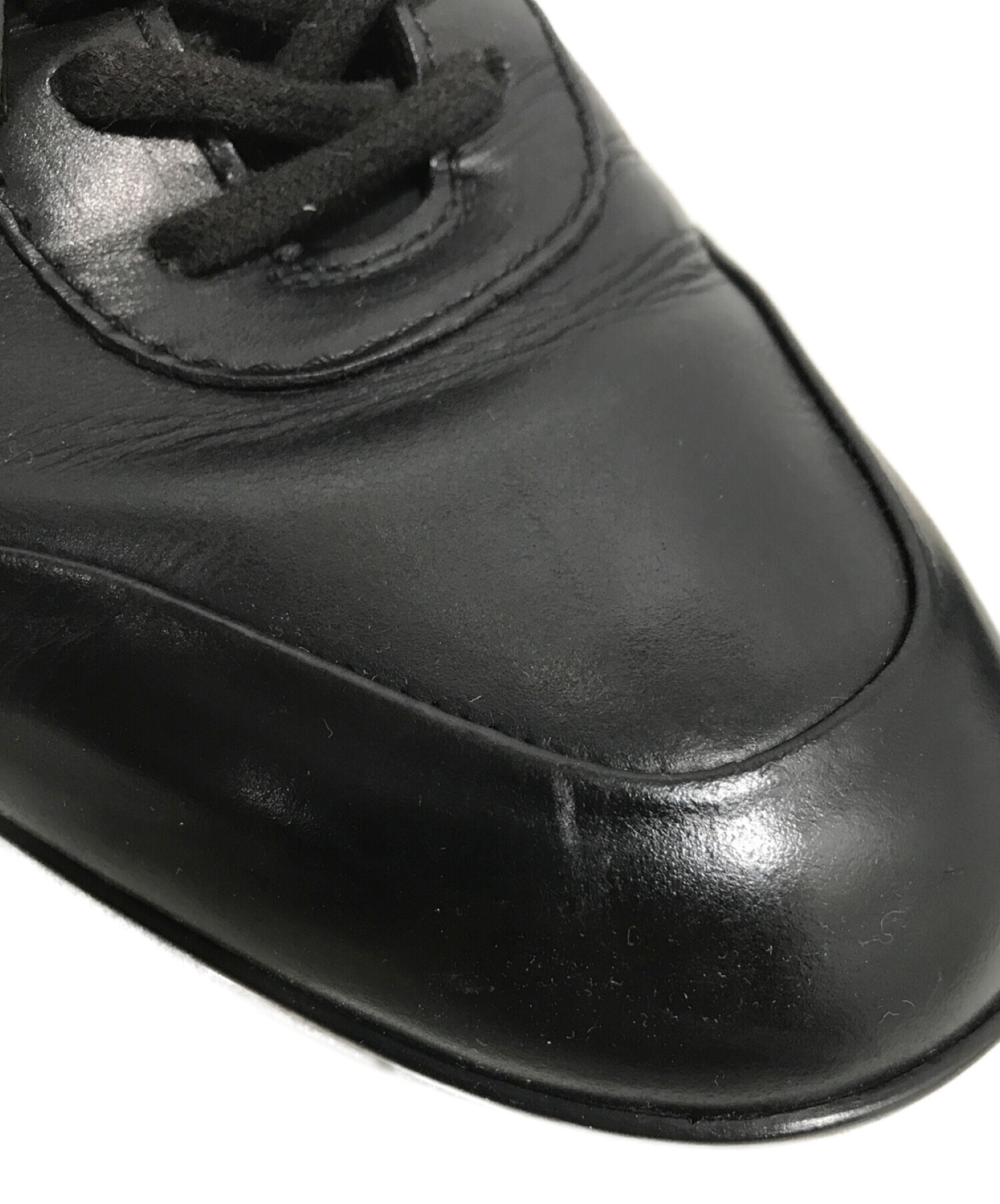 『新品未使用』Santoni シューズ 黒　パンチングレザー 中古・古着通販】Santoni (サントーニ) レザースニーカー ブラック