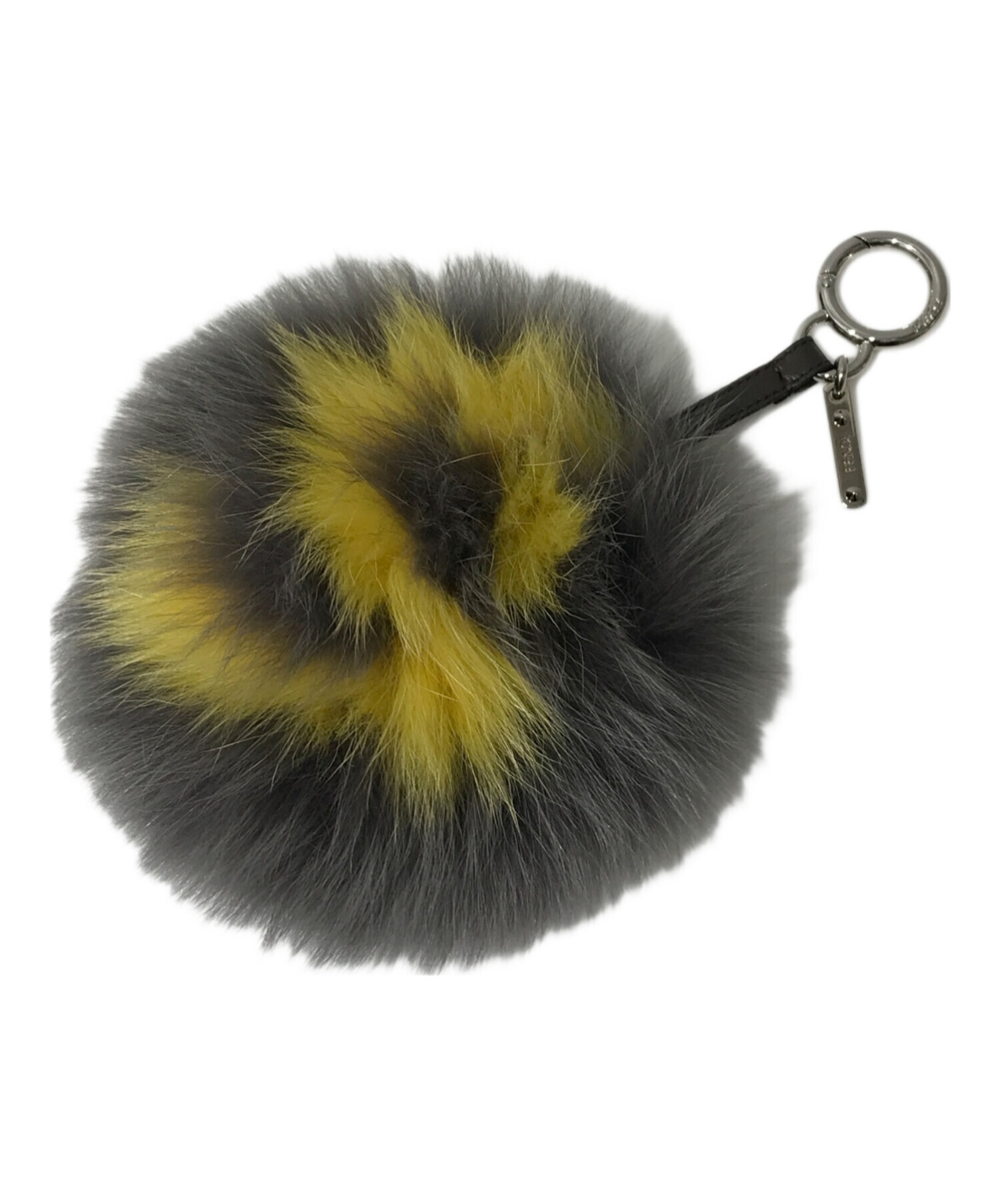 中古・古着通販】FENDI (フェンディ) ファーチャーム グレー｜ブランド