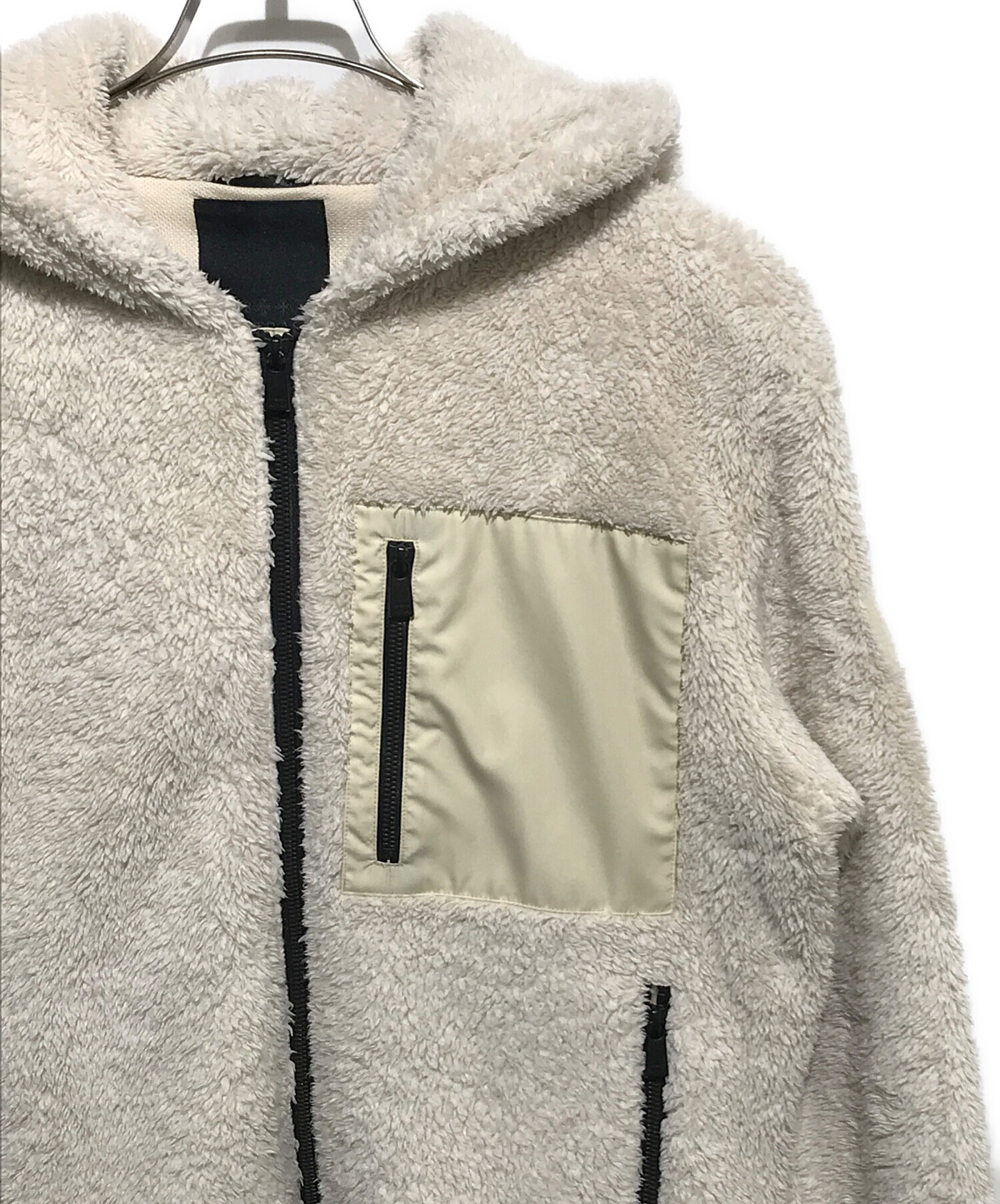 中古・古着通販】TATRAS (タトラス) HEDIフードボアブルゾン ホワイト