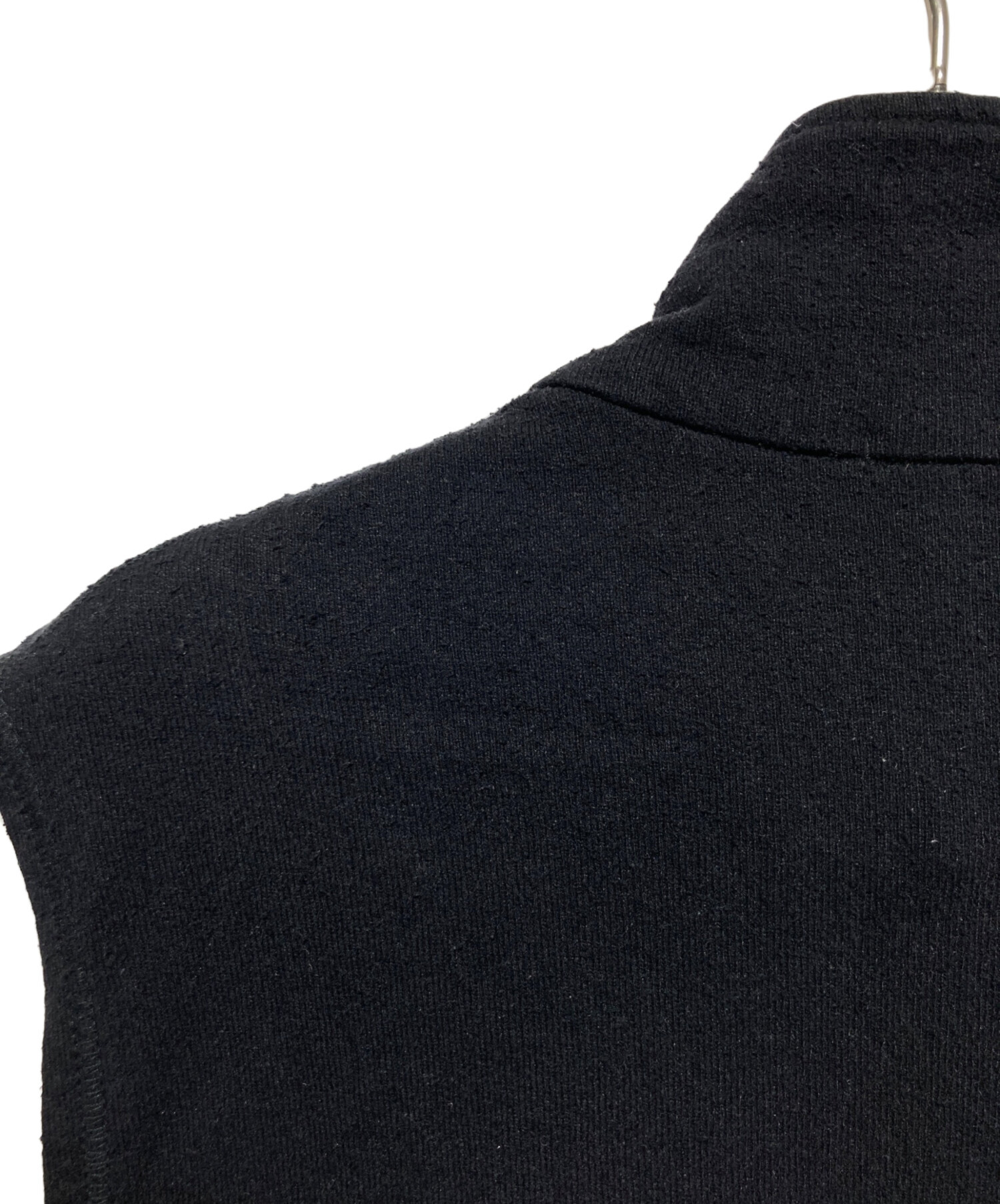 【最終】COMOLI シルクネップ ベスト ジップアップ COMOLI / コモリ | シルクネップ ジャージベスト - Black | 通販