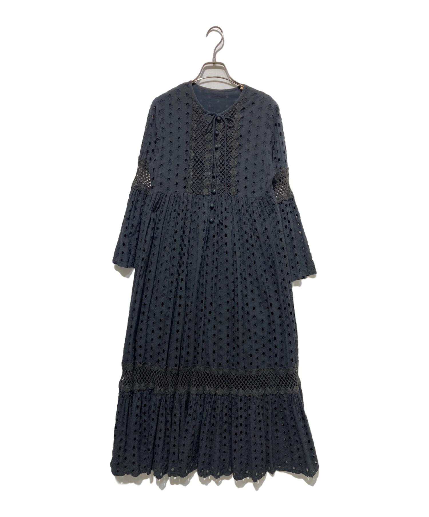 中古・古着通販】Freada (フリーダ) カットワーク刺繍ワンピース