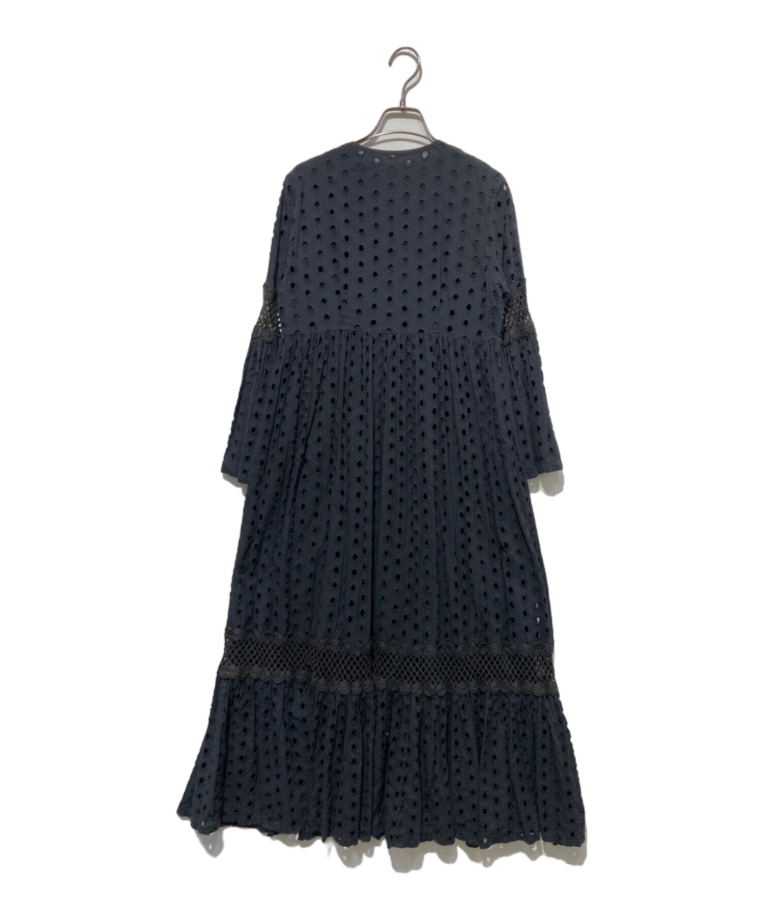 中古・古着通販】Freada (フリーダ) カットワーク刺繍ワンピース