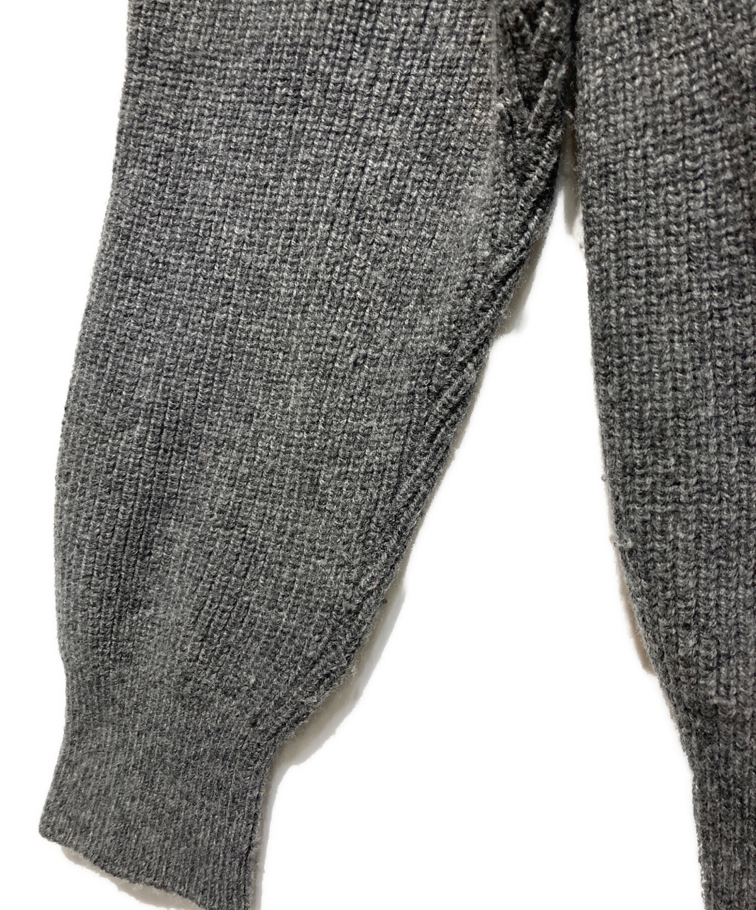 SLOANE スローン ニット・セーター メンズ 【古着】【中古】 中古・古着通販】SLOANE (スローン) Vネックニット グレー サイズ:4