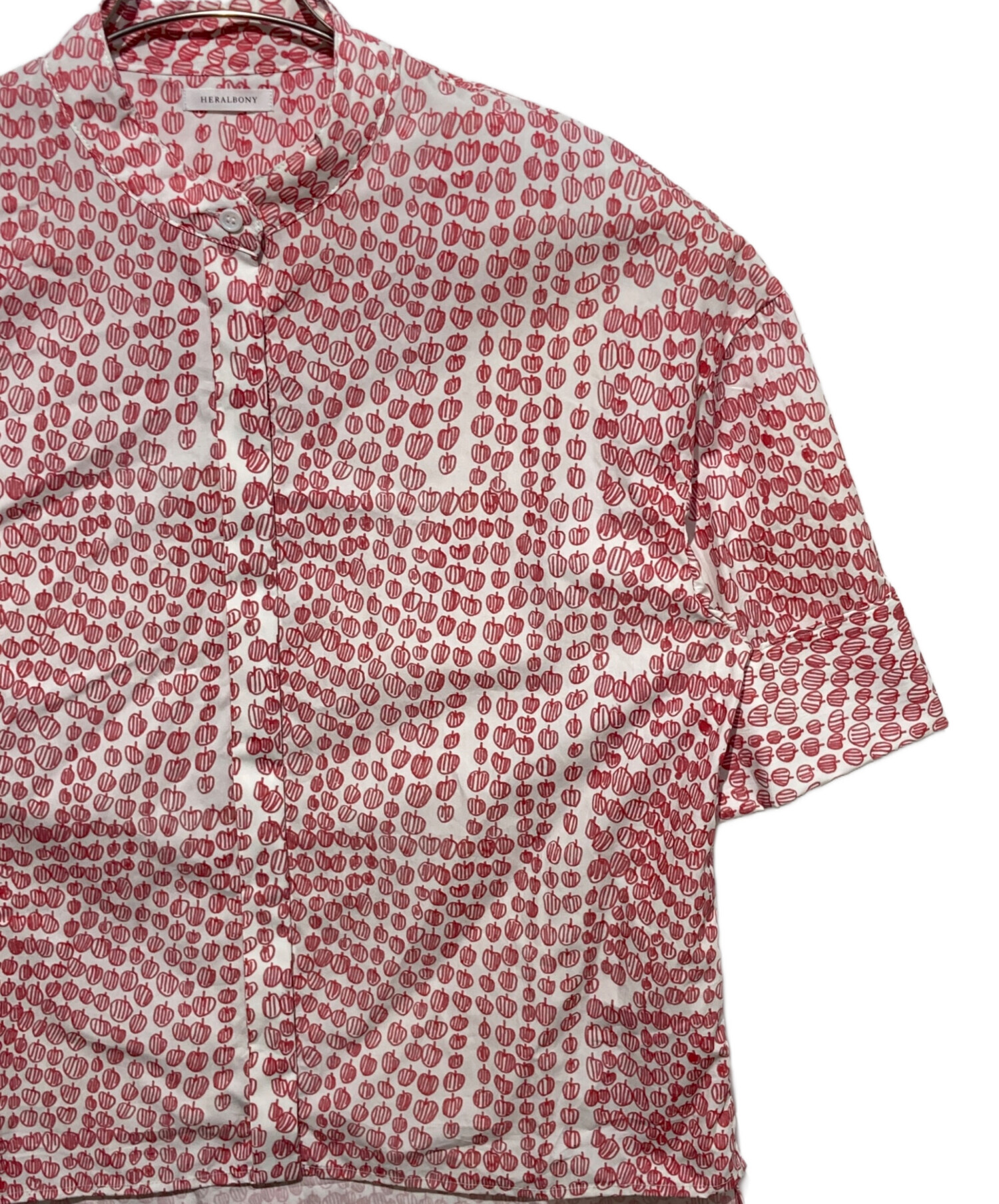 中古・古着通販】HERALBONY (ヘラルボニー) ノーカラーシャツ「りんご