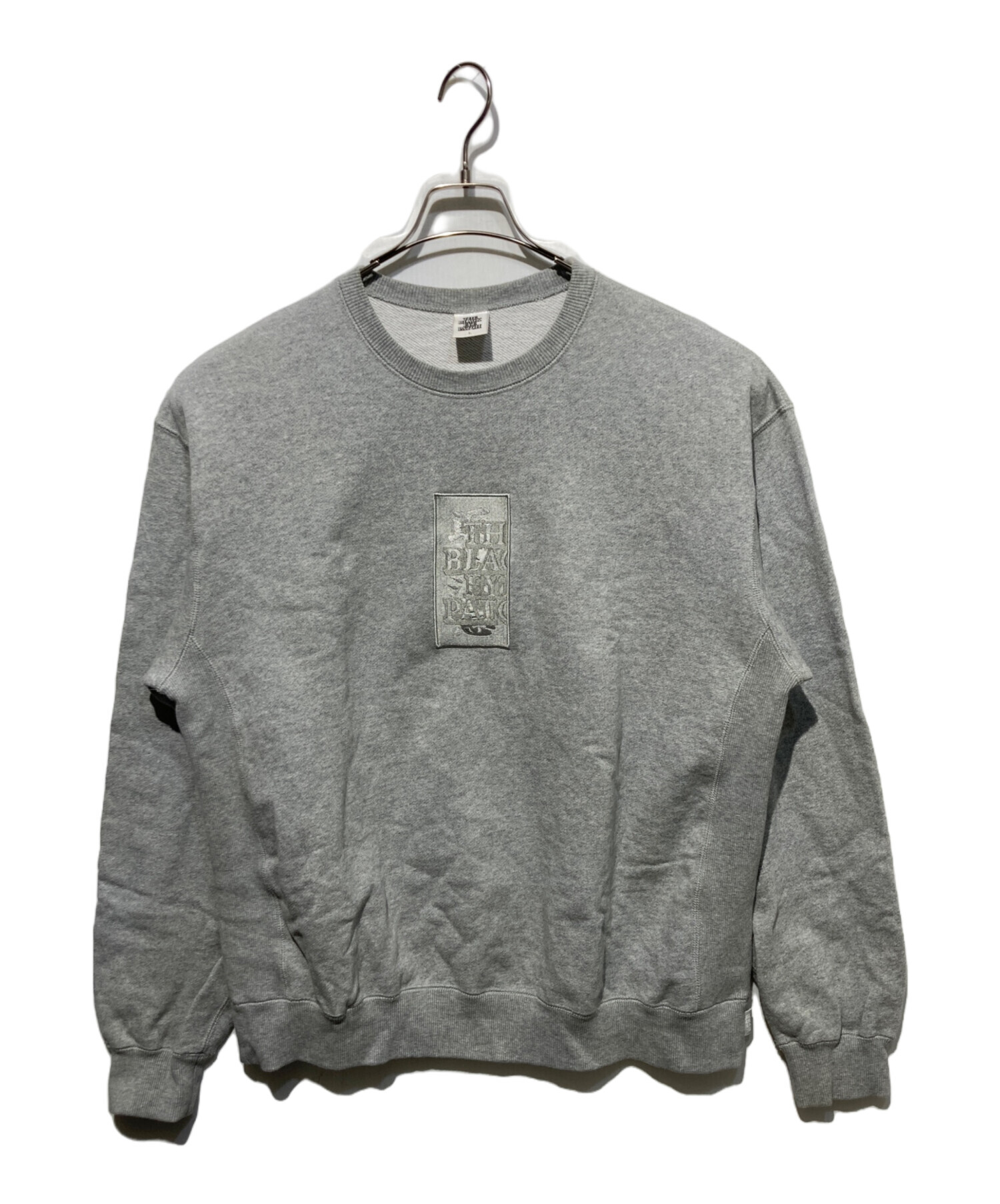 ブラックアイパッチ トレーナー 黒眼帯　クロップド丈　グレー 中古・古着通販】BlackEyePatch (ブラックアイパッチ) クルー