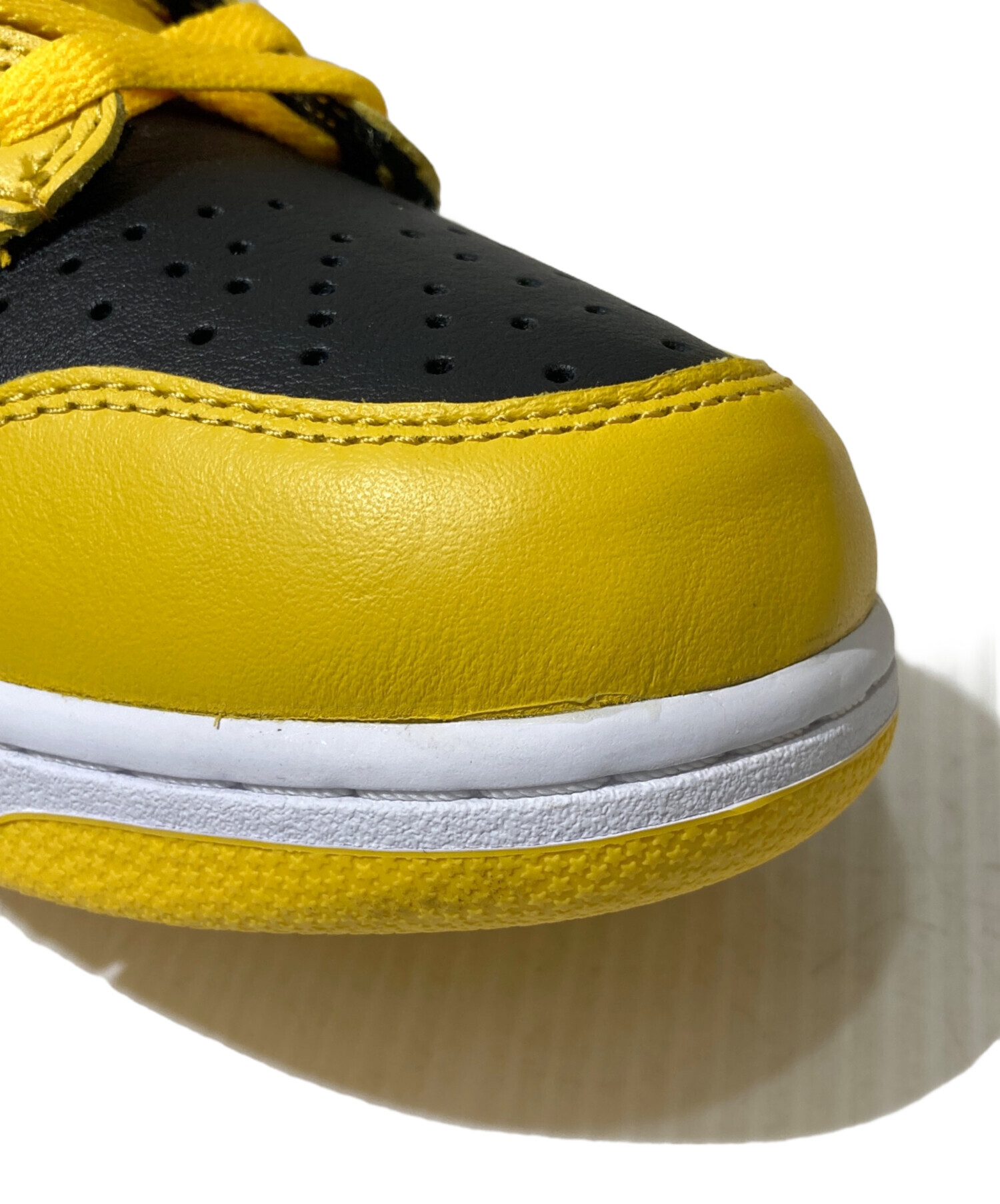 中古・古着通販】NIKE (ナイキ) ハイカットスニーカー イエロー サイズ