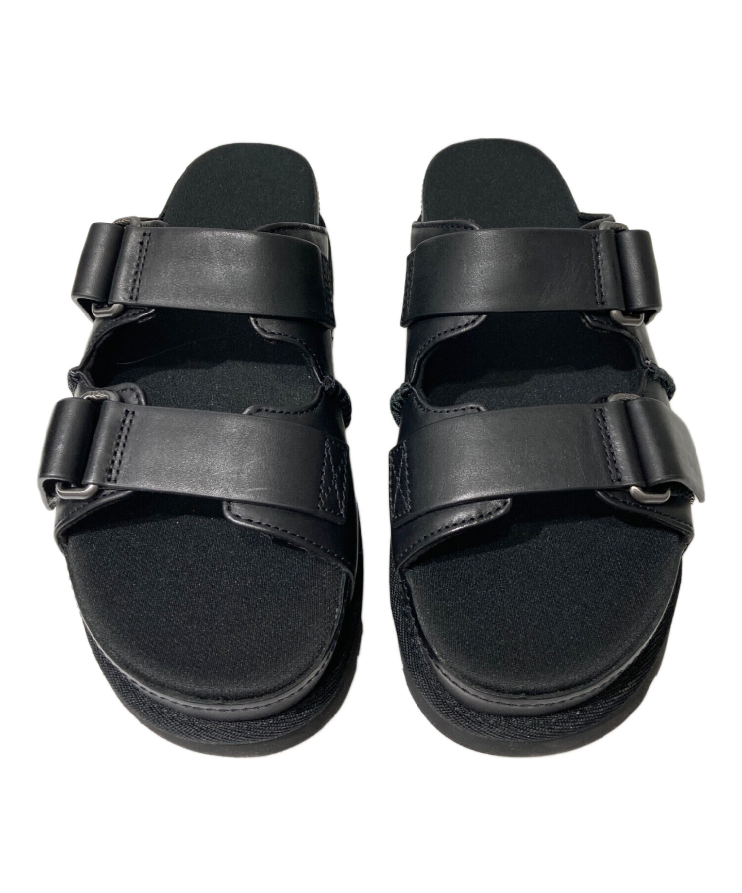 中古・古着通販】UGG (アグ) GOLDENSTAR HI SLIDE サンダル ブラック