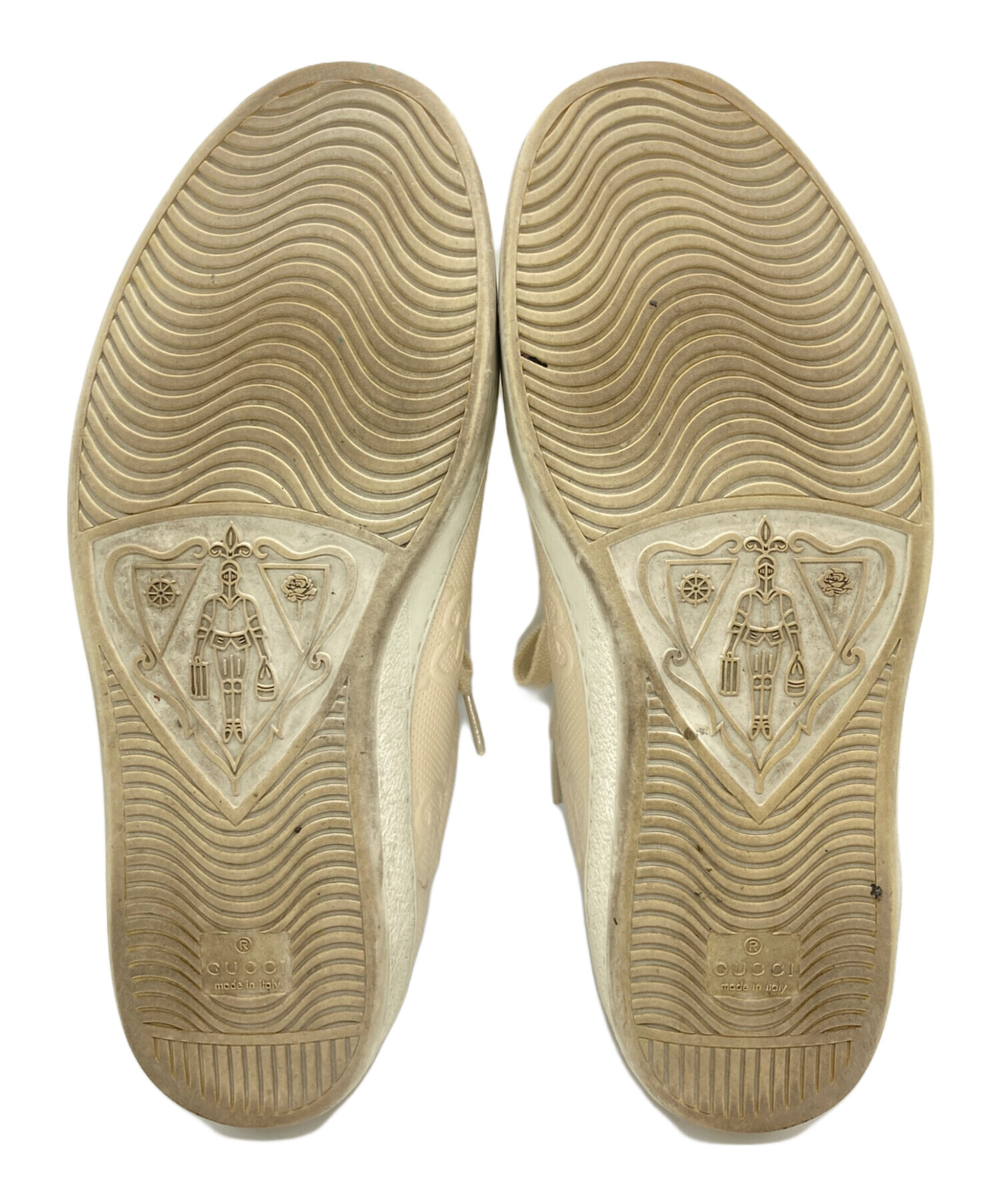 中古・古着通販】GUCCI (グッチ) GGエンボス スニーカー ベージュ