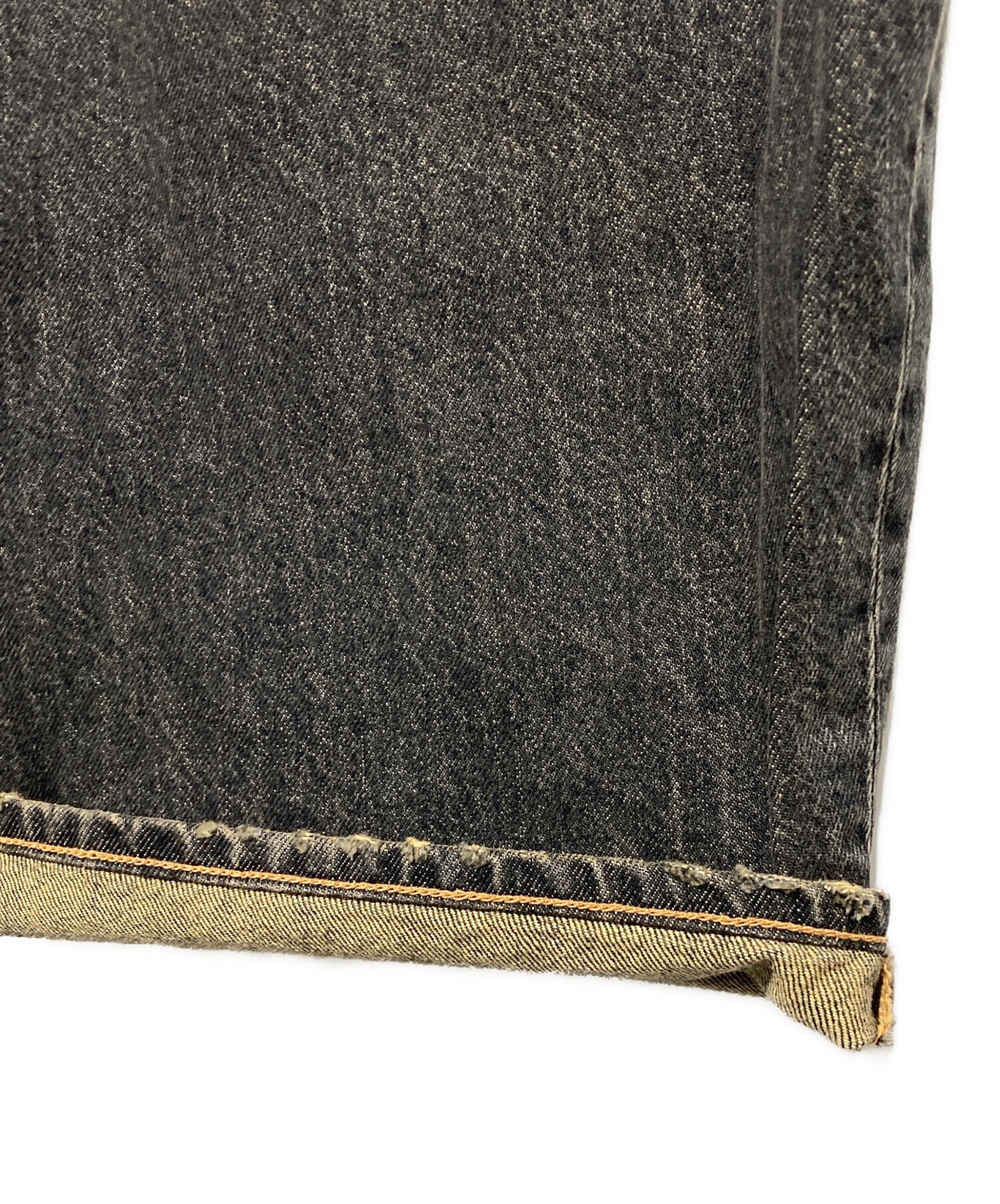 中古・古着通販】STUDIOUS (ステュディオス) Damaged Barrel Leg Jeans 中古・古着通販】STUDIOUS (ステュディオス) Damaged Barrel Leg Jeans